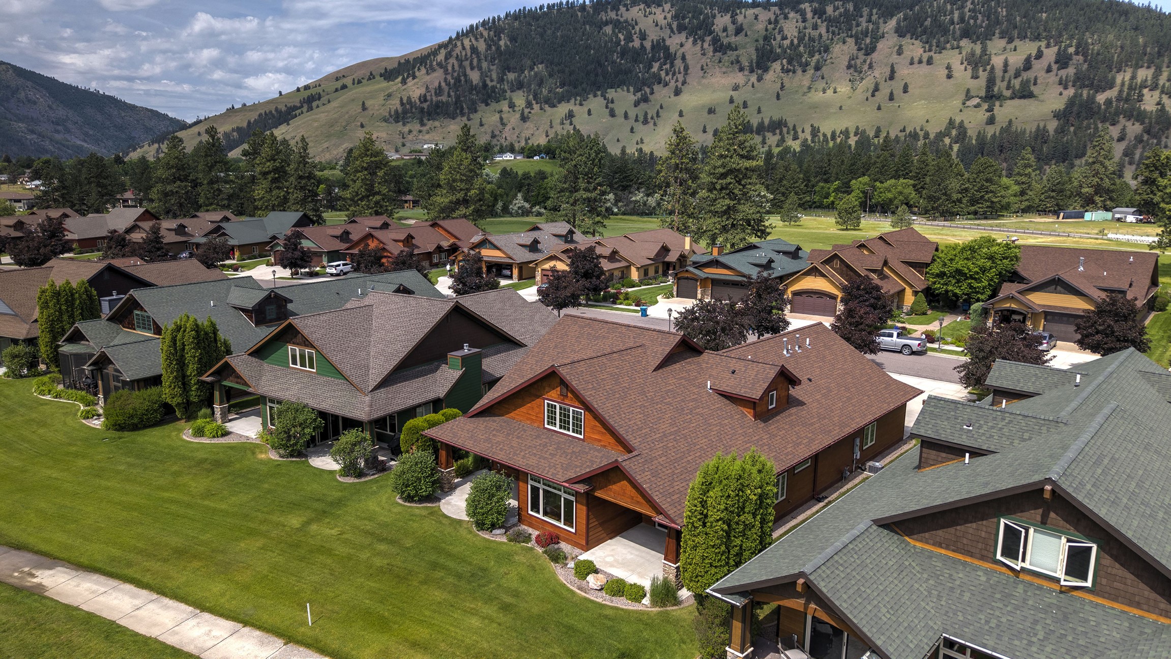 1094 Anglers Bend Way