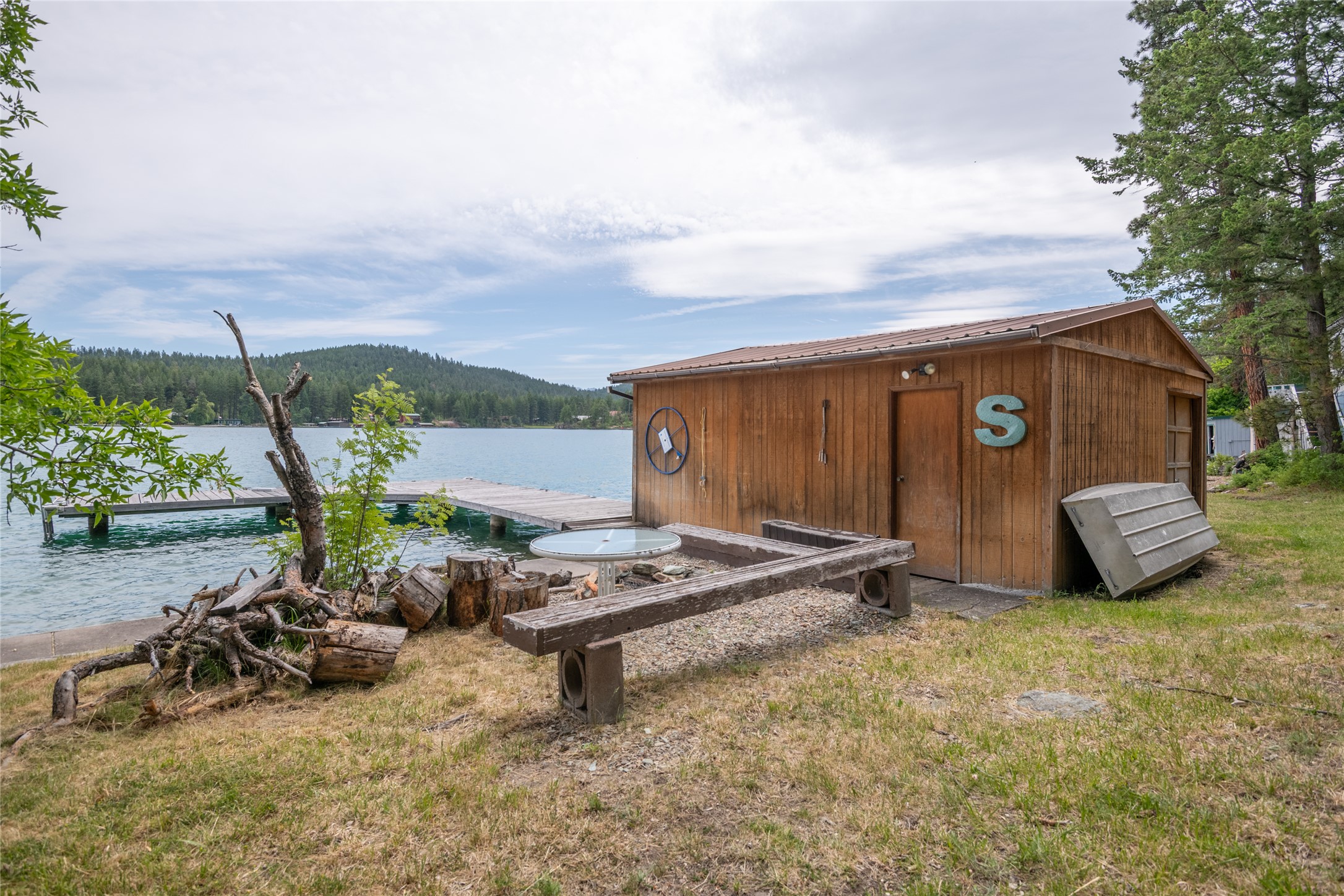 29276 White Swan Road