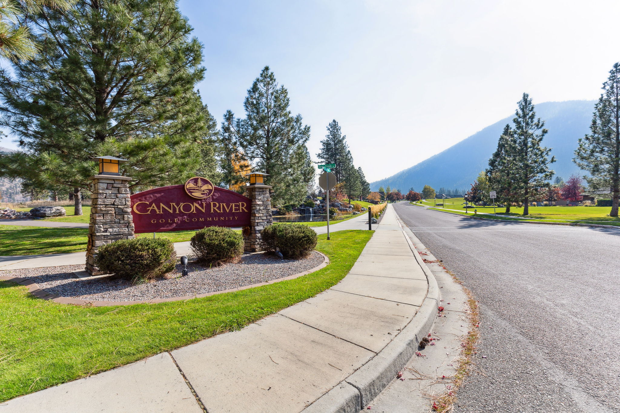 937 Anglers Bend Way