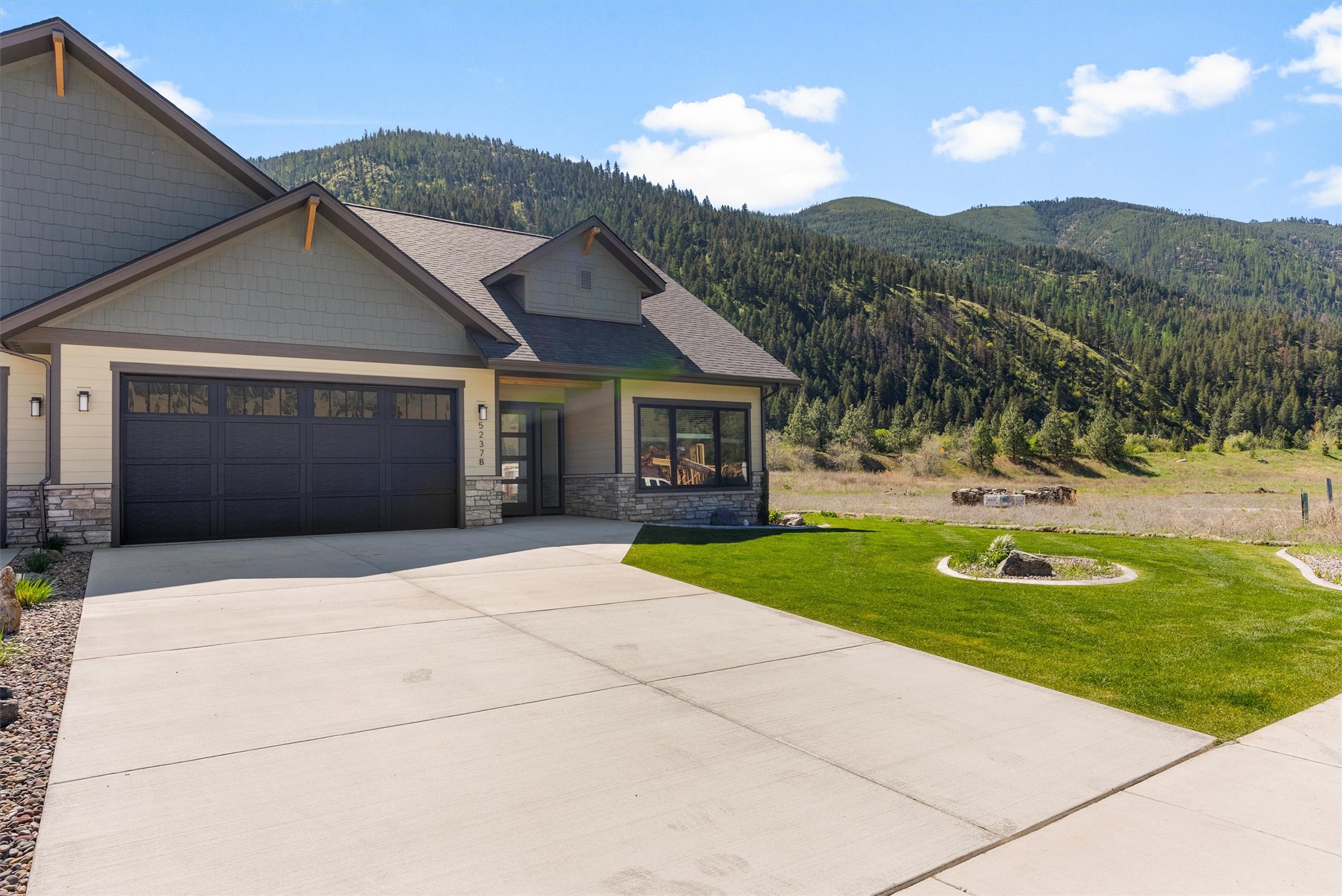 5237 Ginger Quill Road B