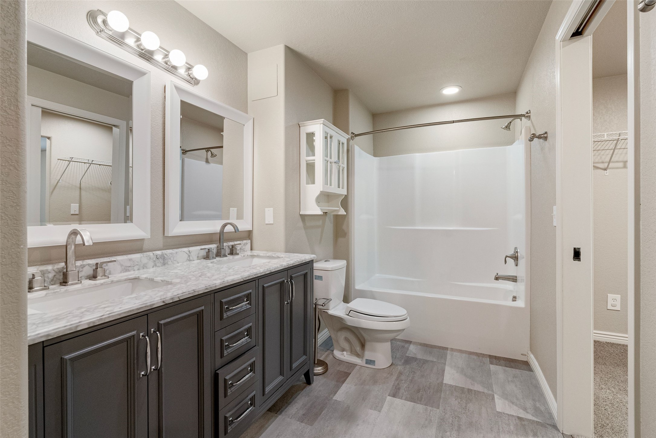 2535 Latigo Drive