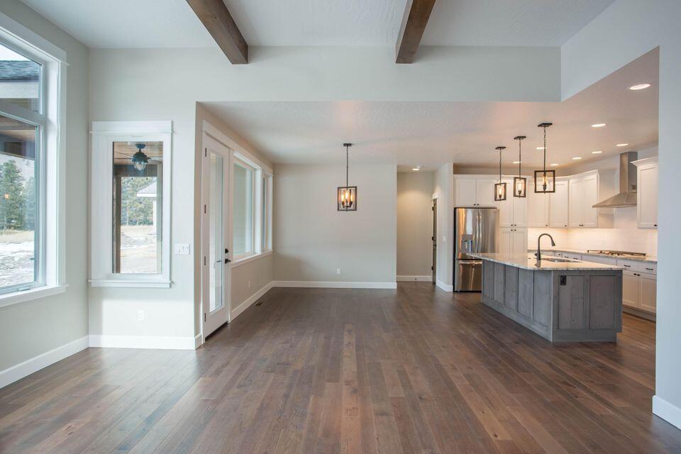 835 Anglers Bend Way