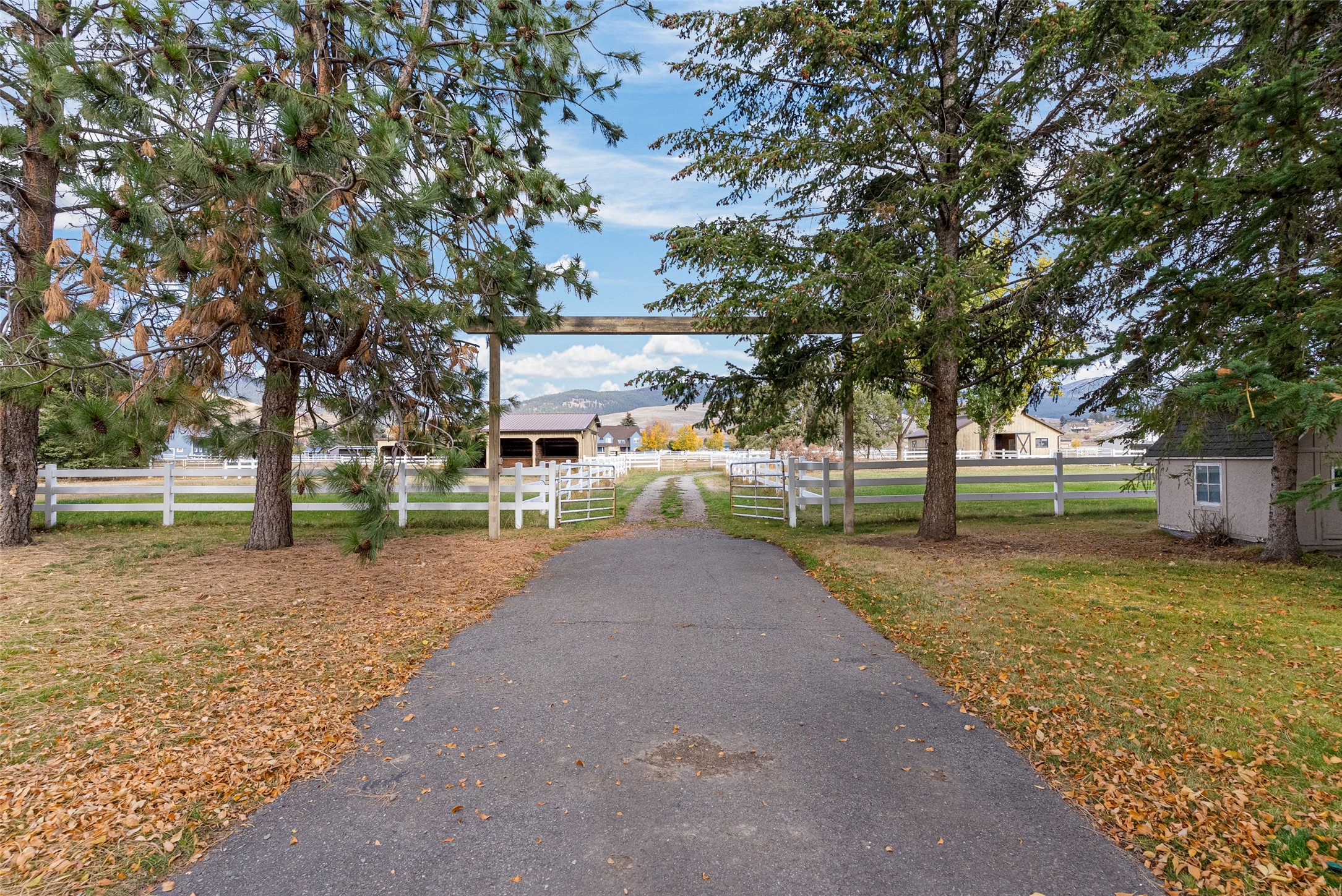 10745 Us Highway 93 N