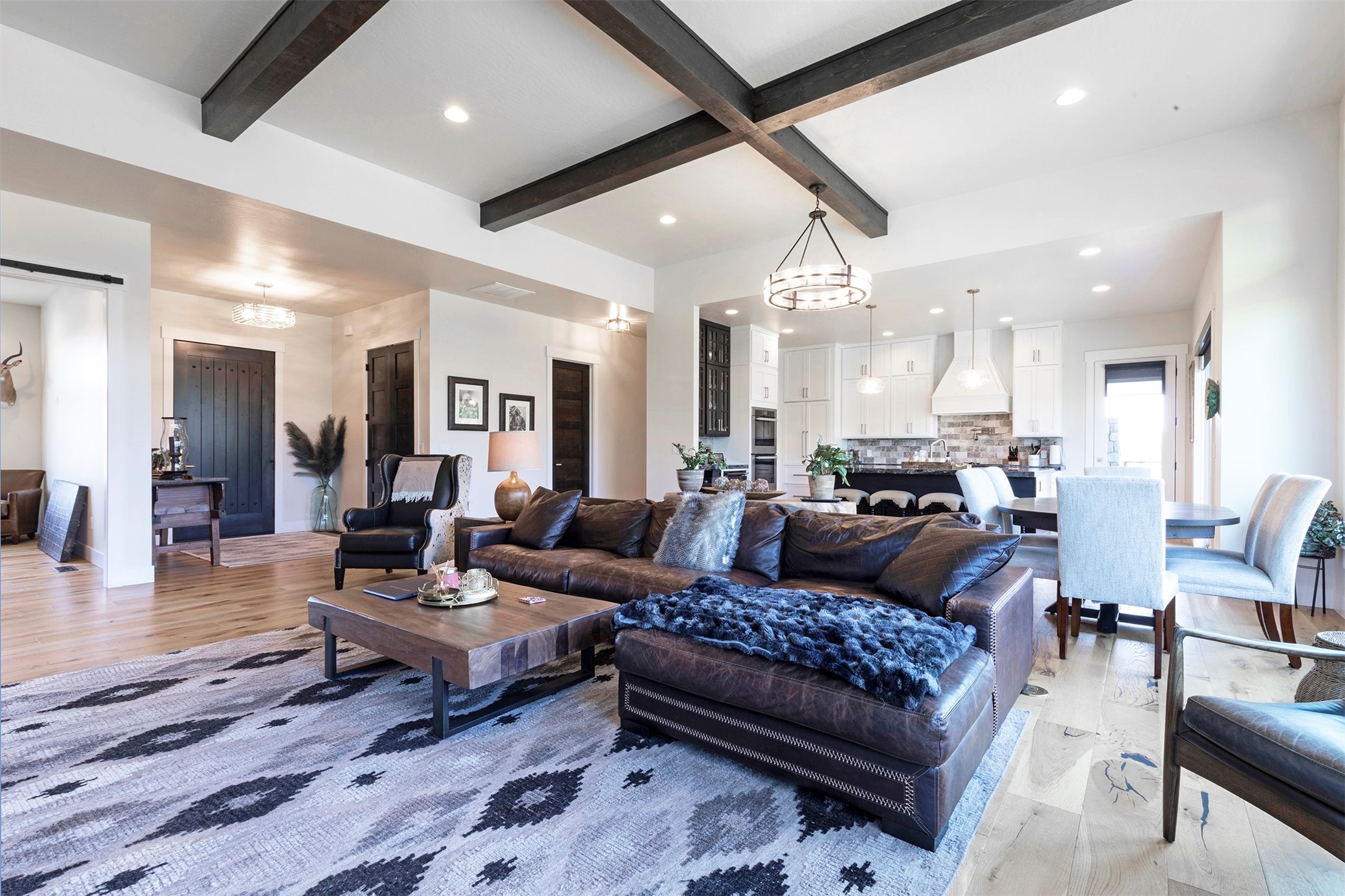 6443 Lower Miller Creek Road