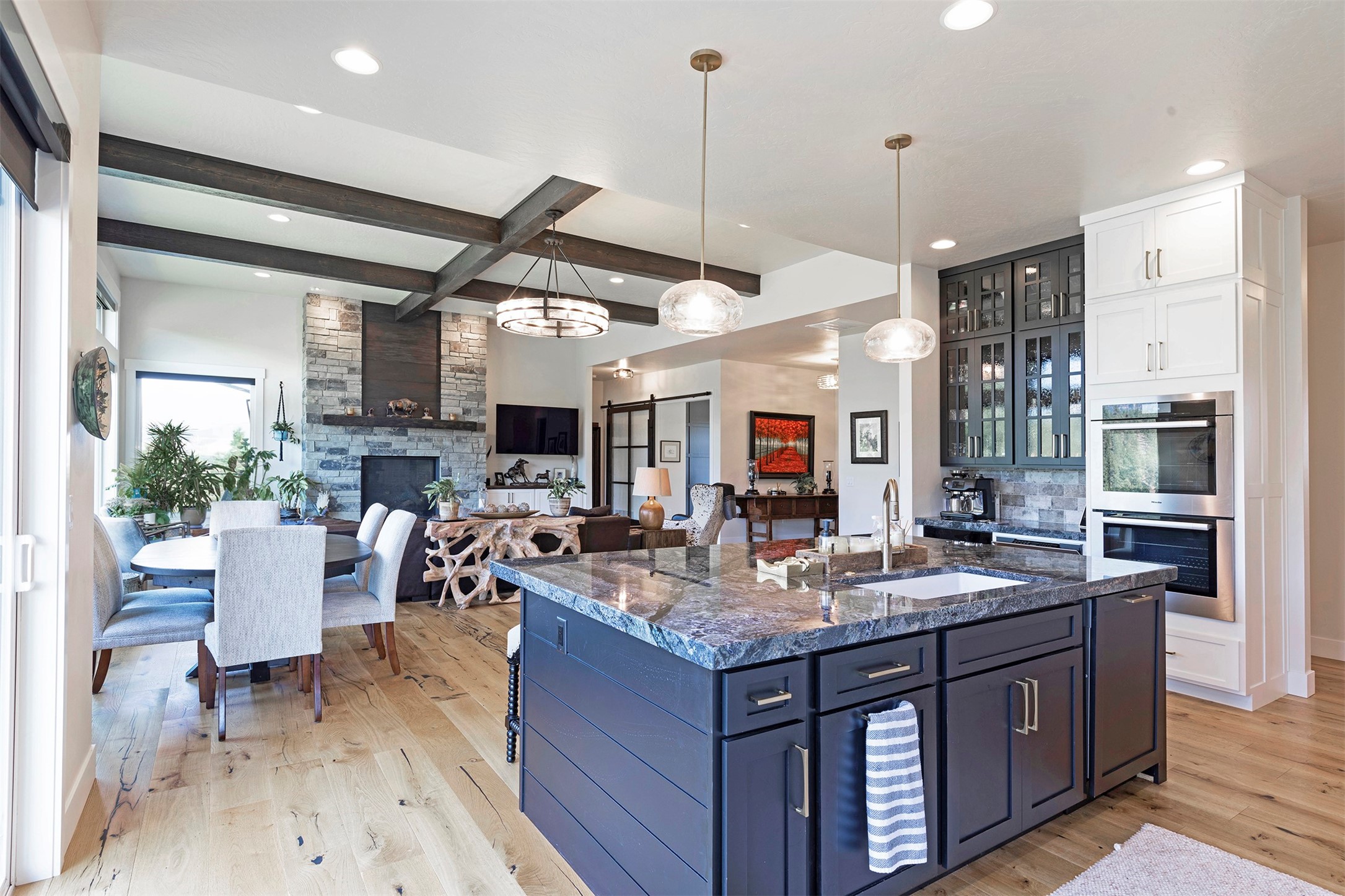6443 Lower Miller Creek Road