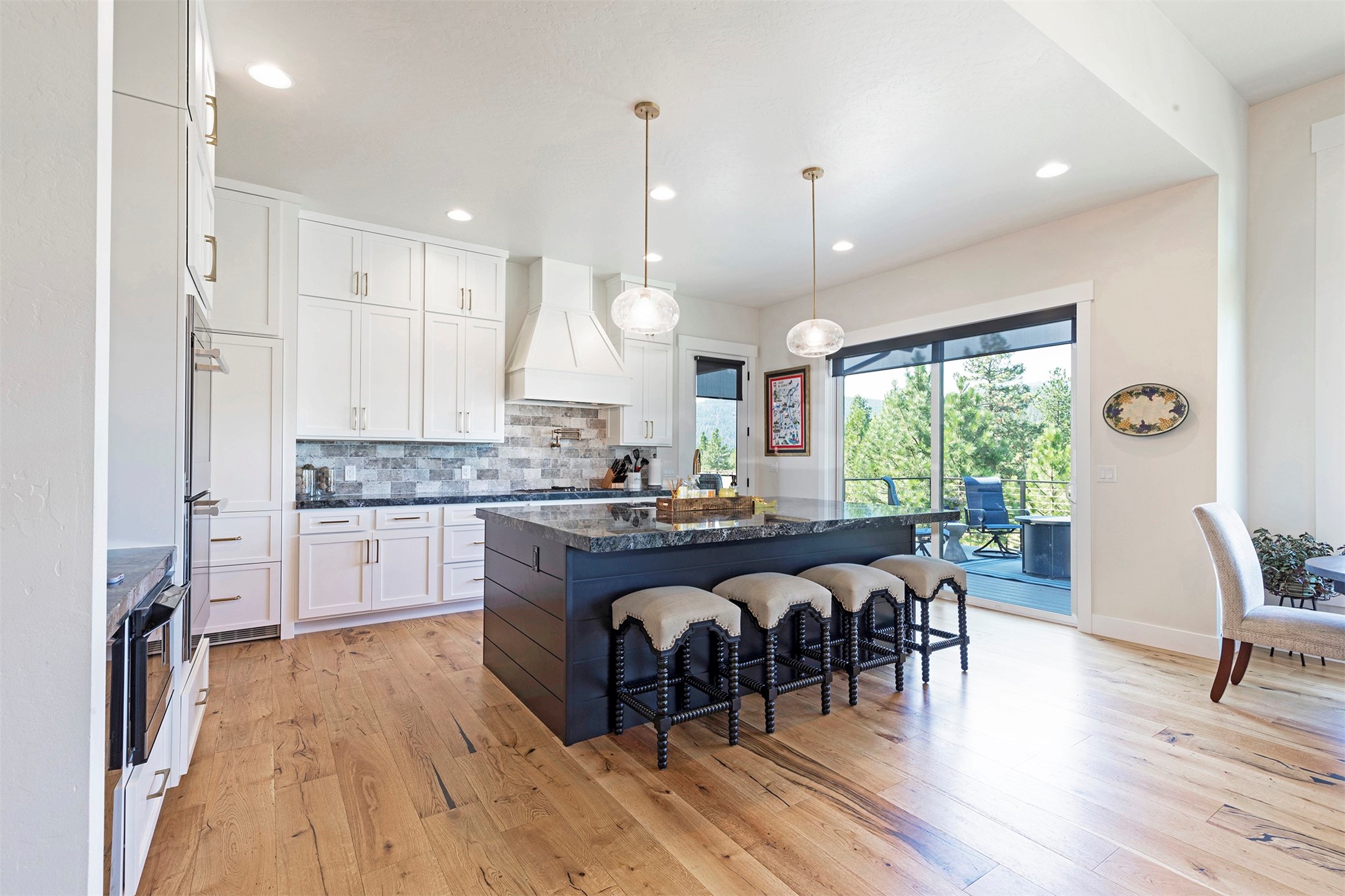 6443 Lower Miller Creek Road