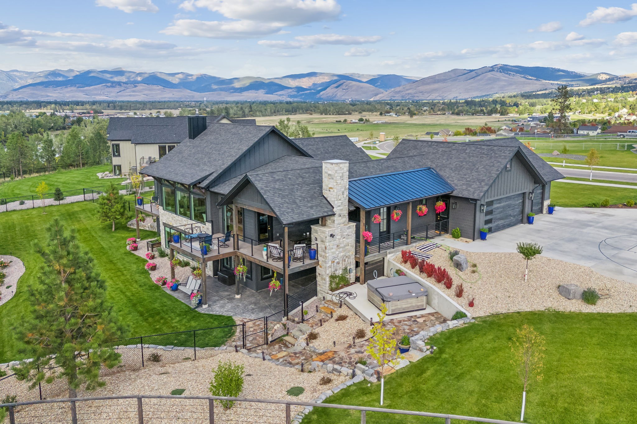 6443 Lower Miller Creek Road