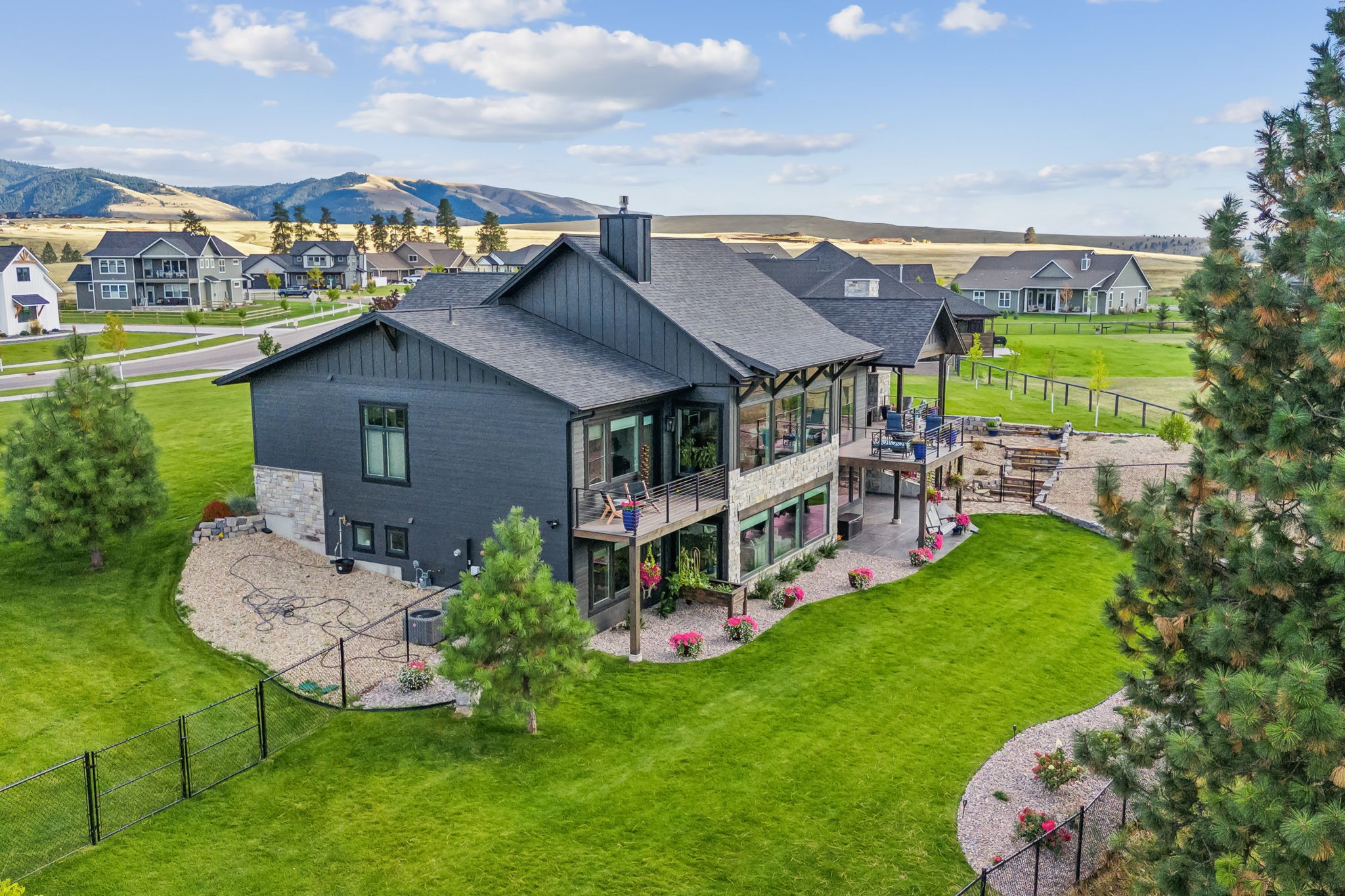 6443 Lower Miller Creek Road