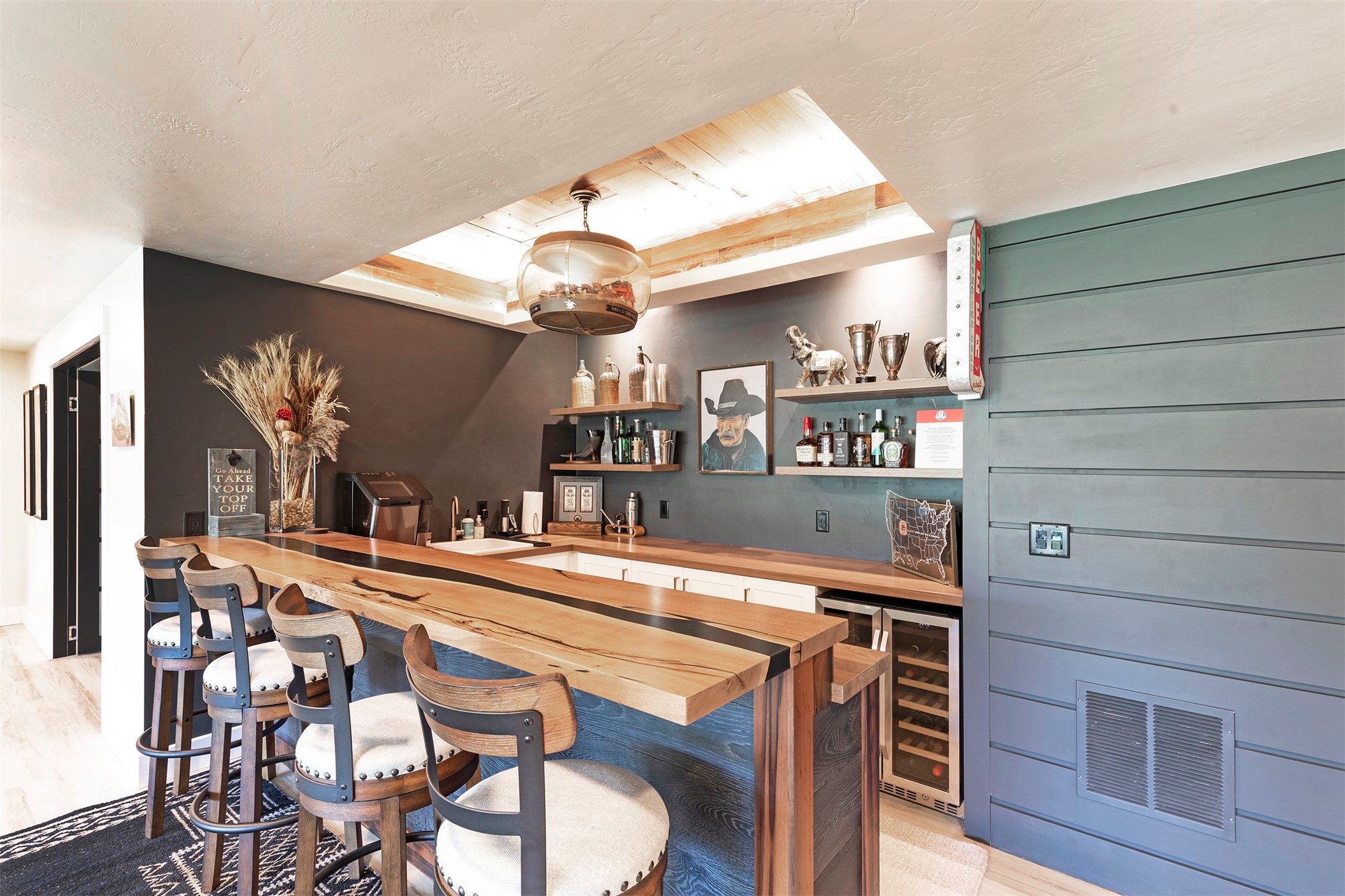 6443 Lower Miller Creek Road