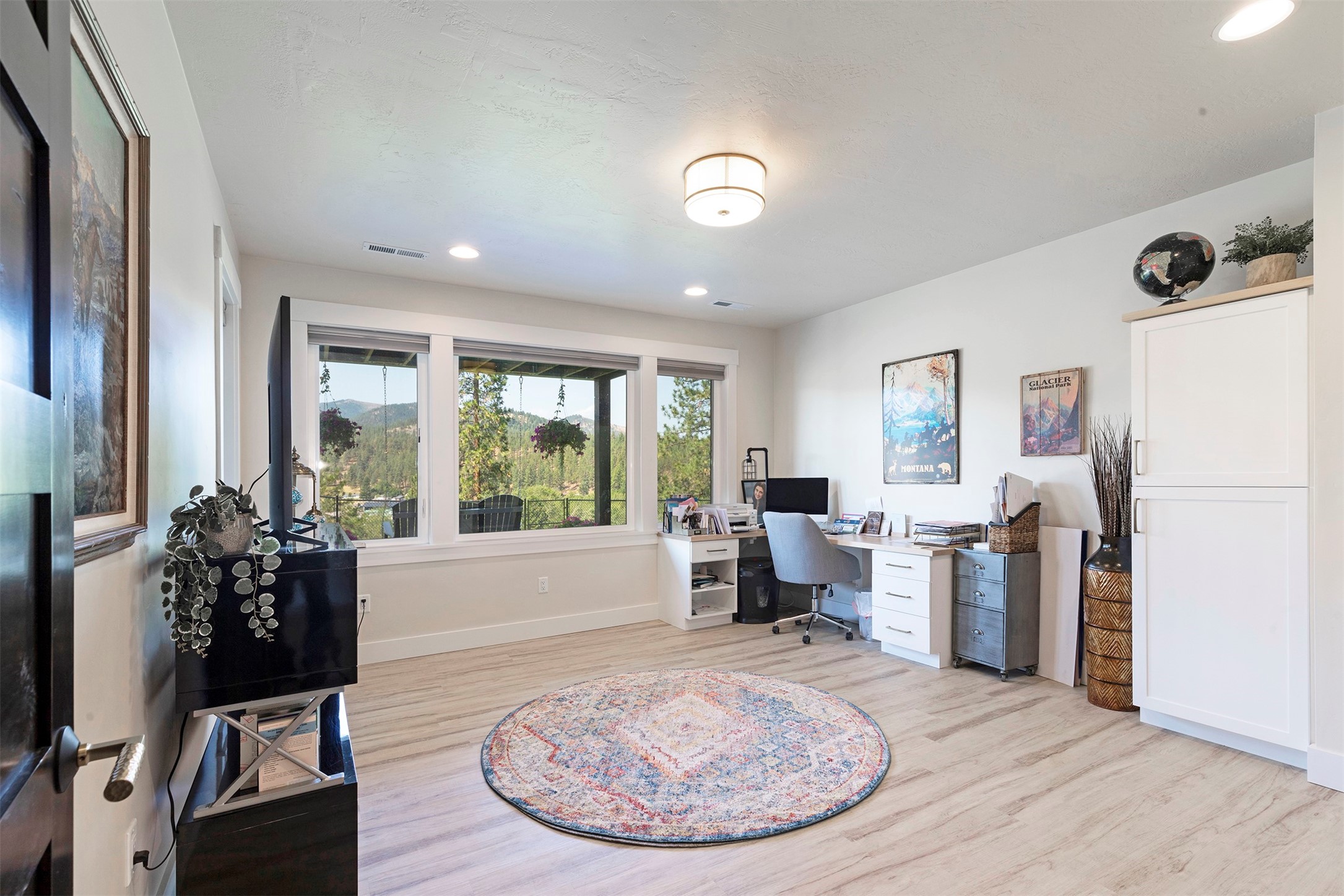 6443 Lower Miller Creek Road