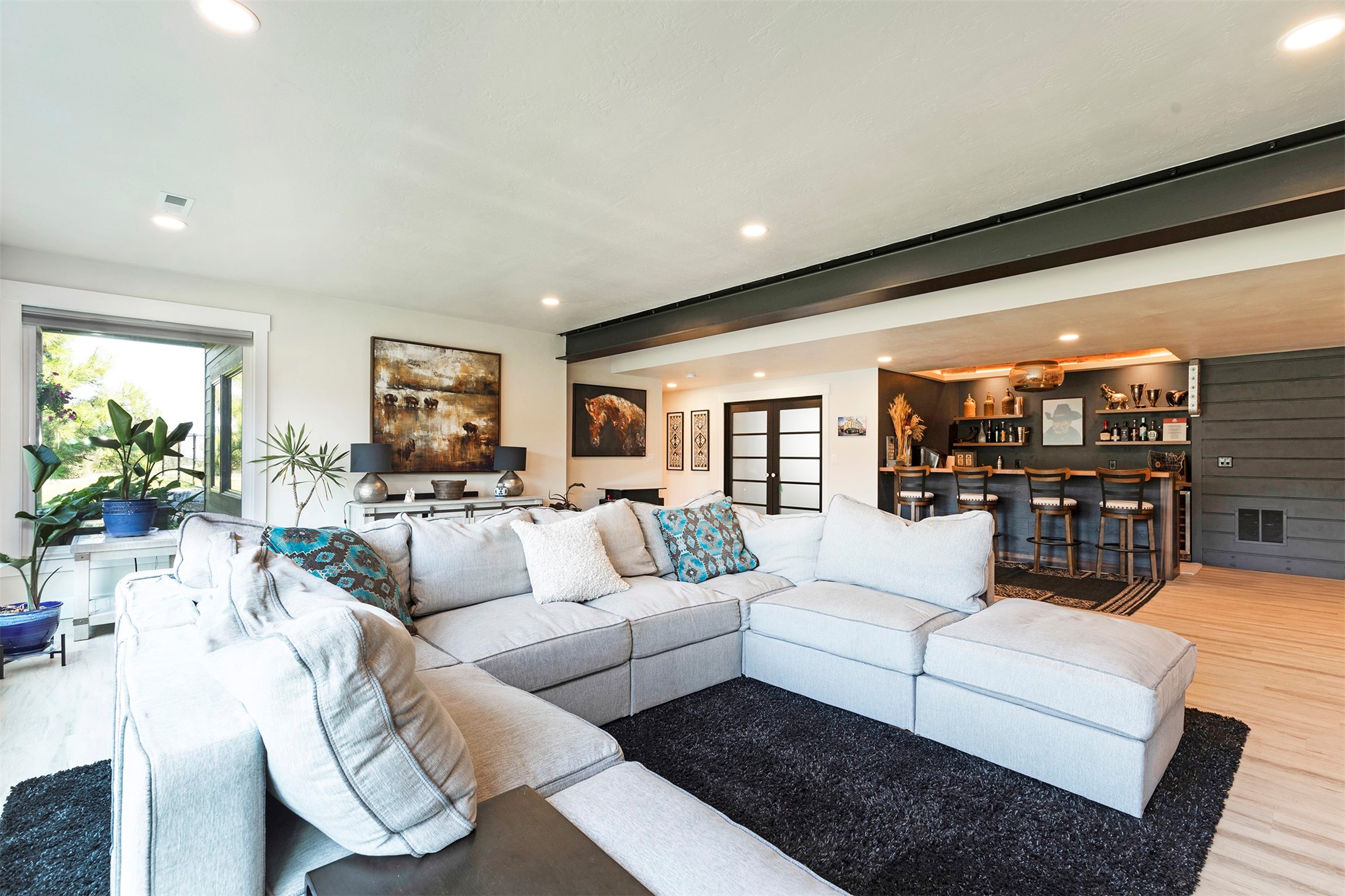 6443 Lower Miller Creek Road