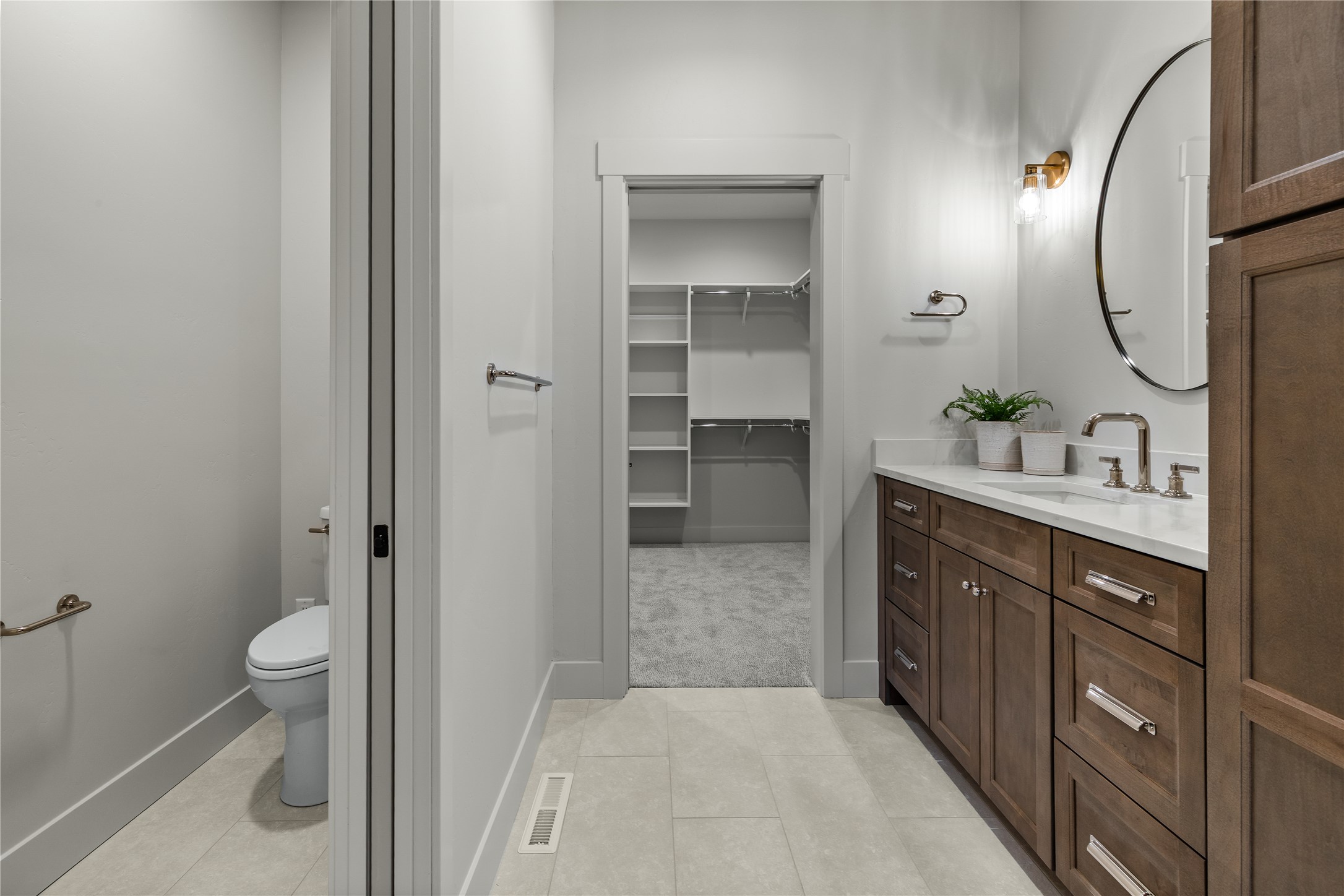 5252 Ginger Quill Road B