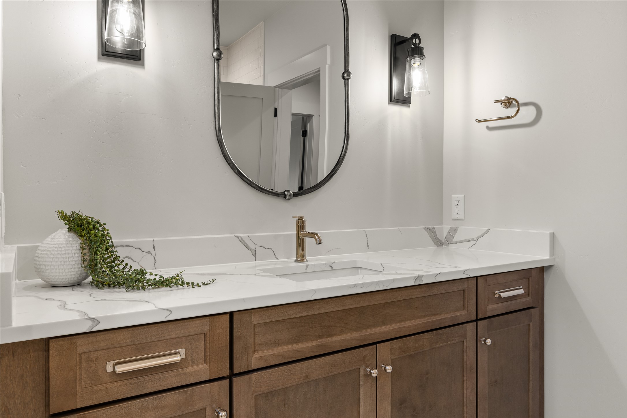 5252 Ginger Quill Road B