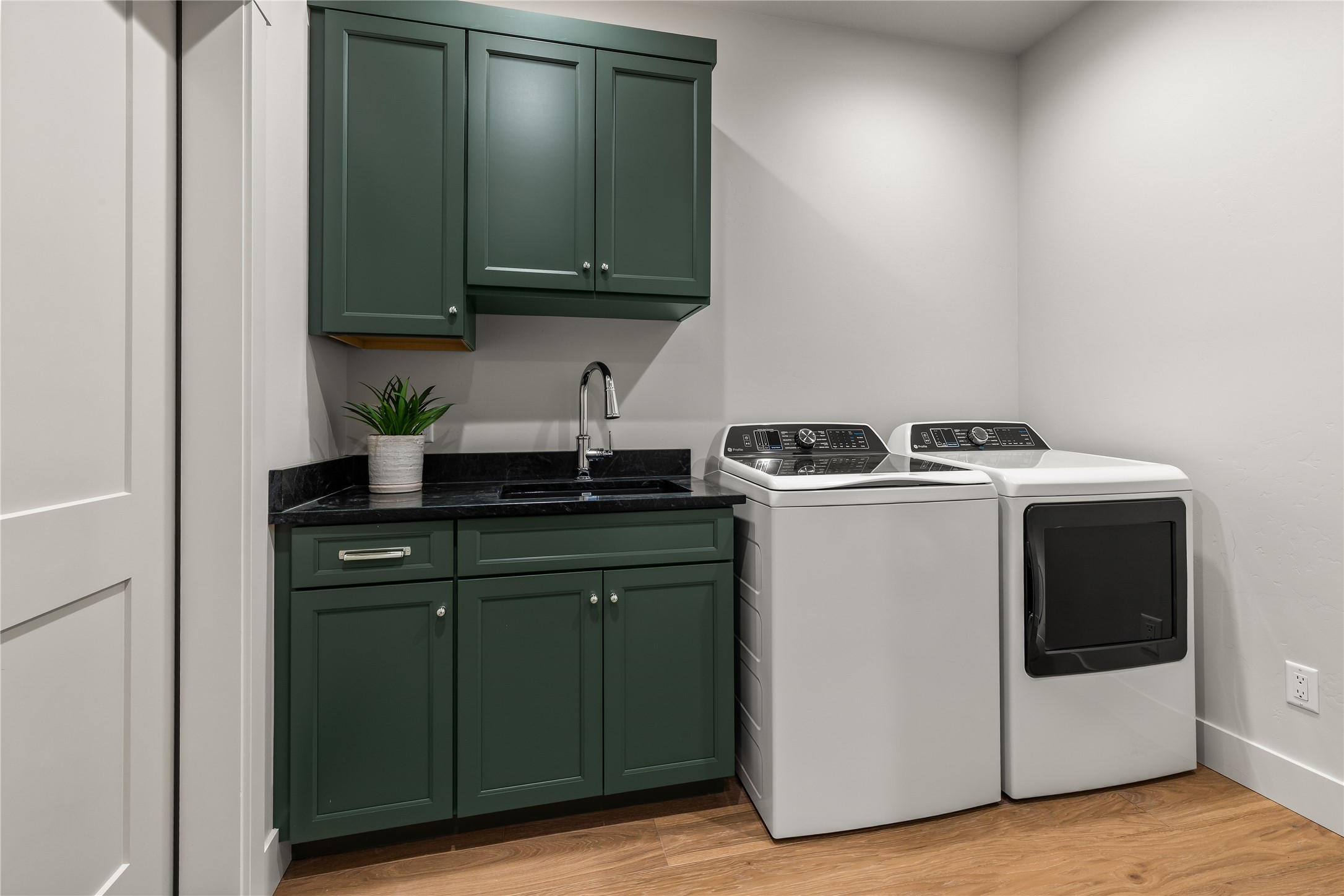 5252 Ginger Quill Road B