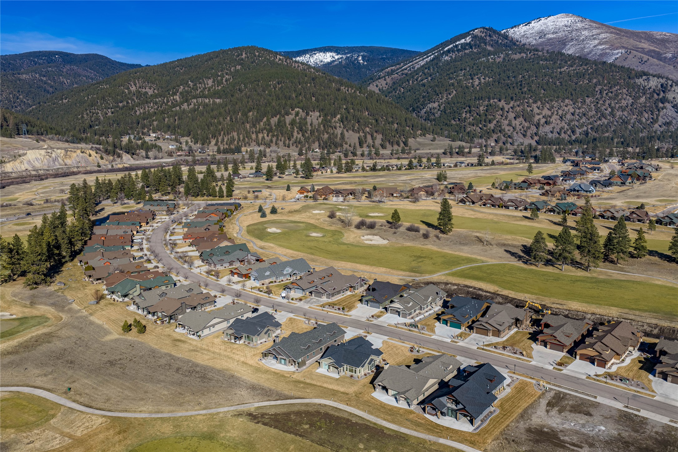 985 Anglers Bend Way