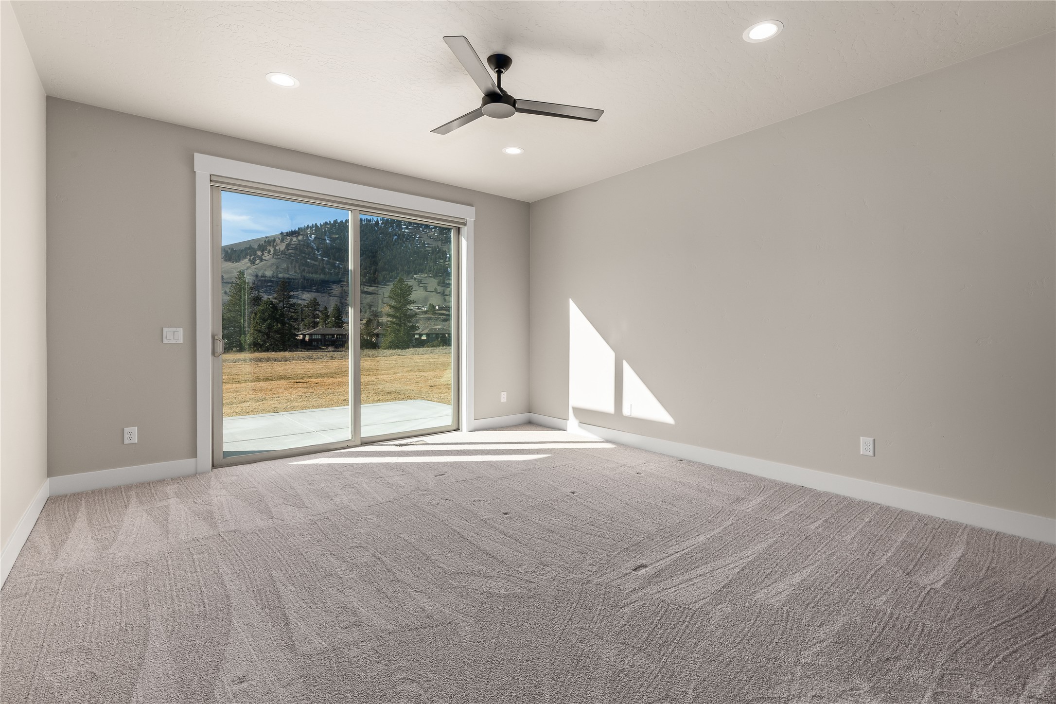 985 Anglers Bend Way