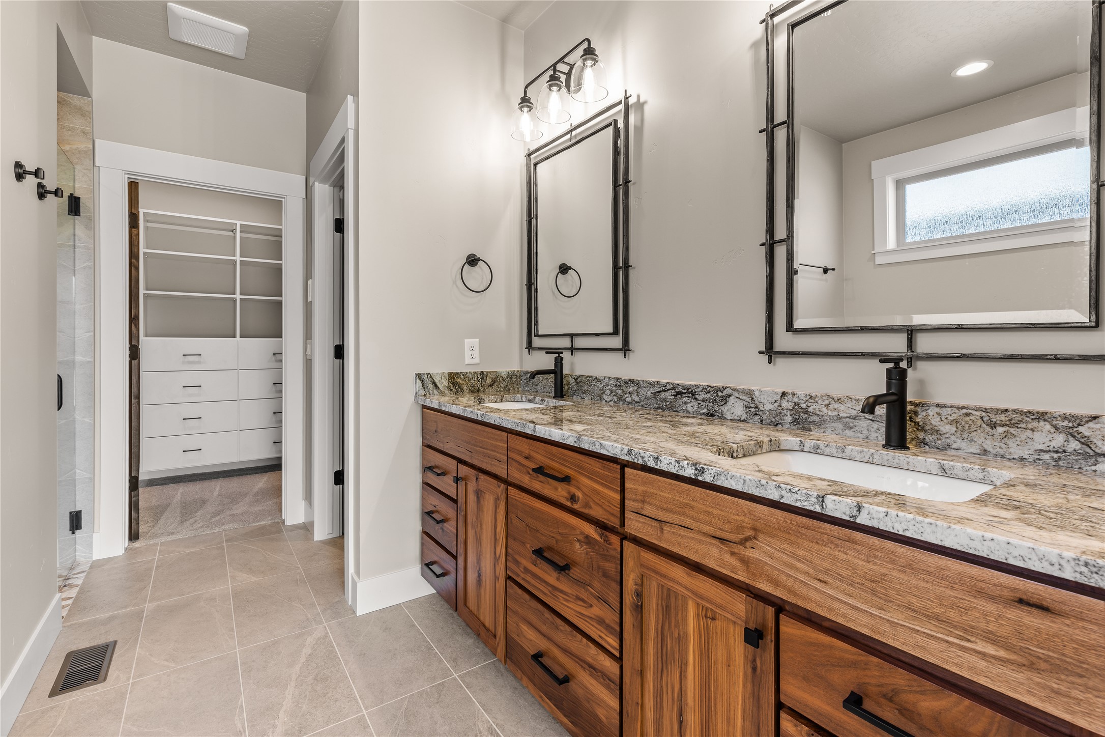 985 Anglers Bend Way