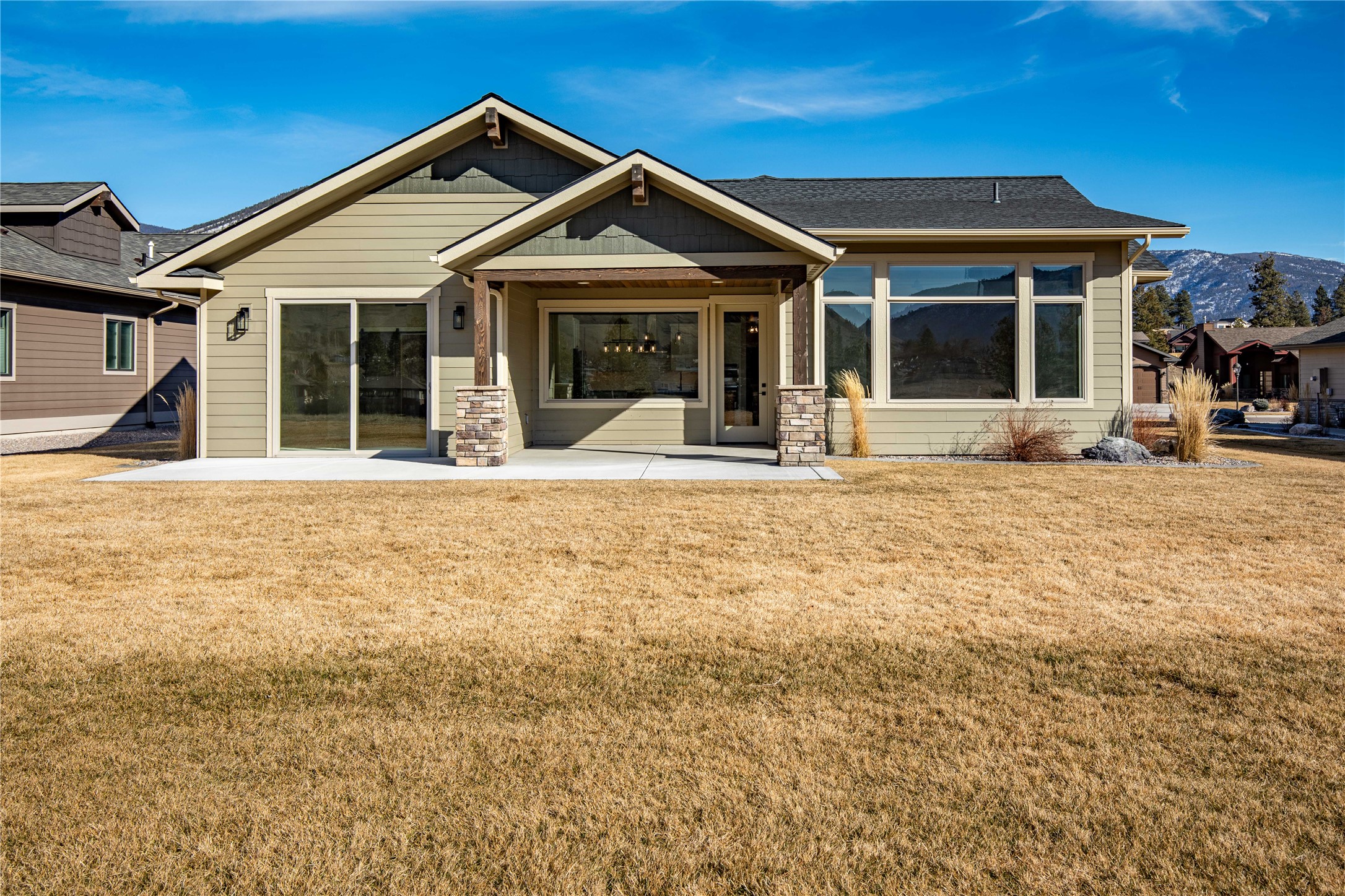 985 Anglers Bend Way