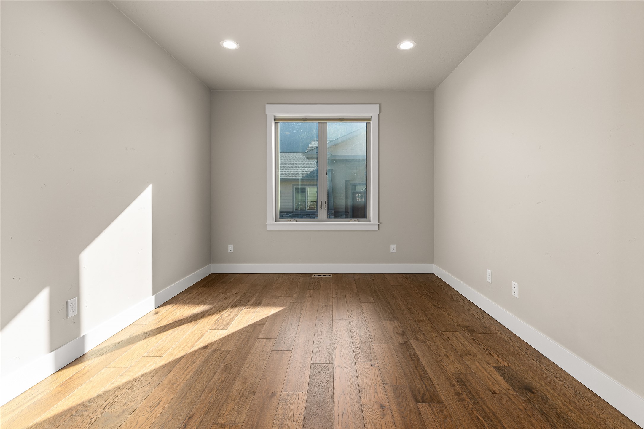 985 Anglers Bend Way