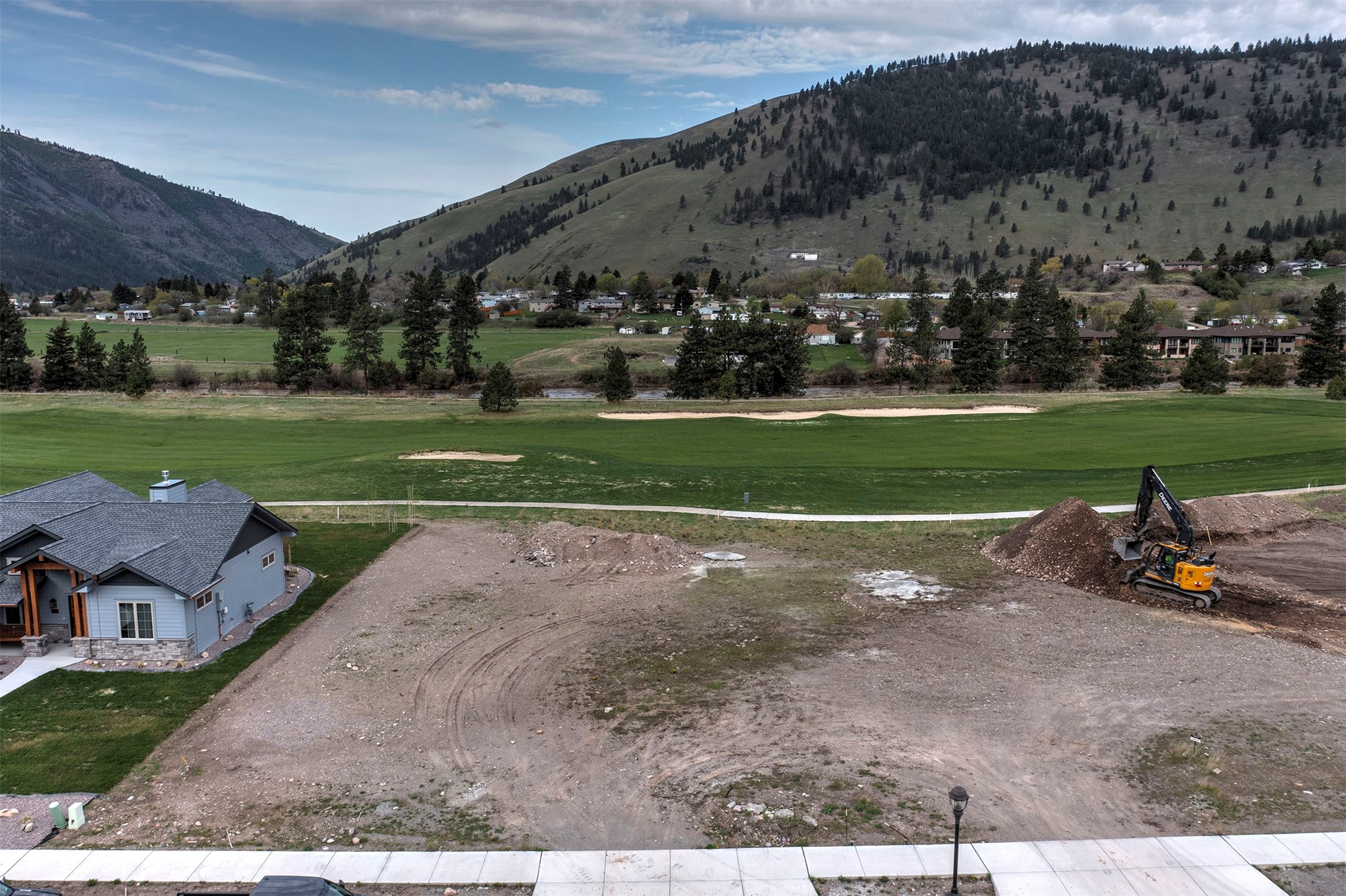 967 Anglers Bend Way