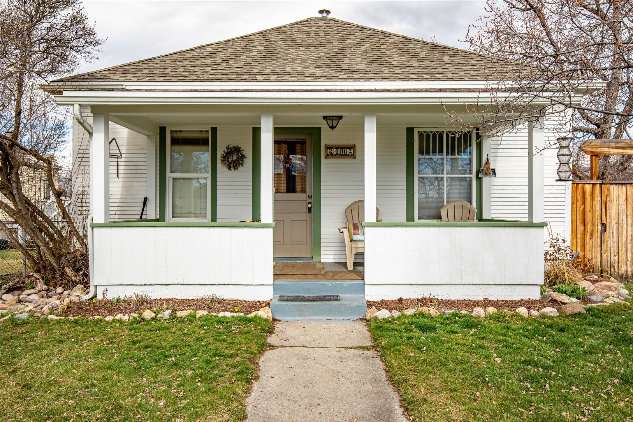 2002 S 7th Street W