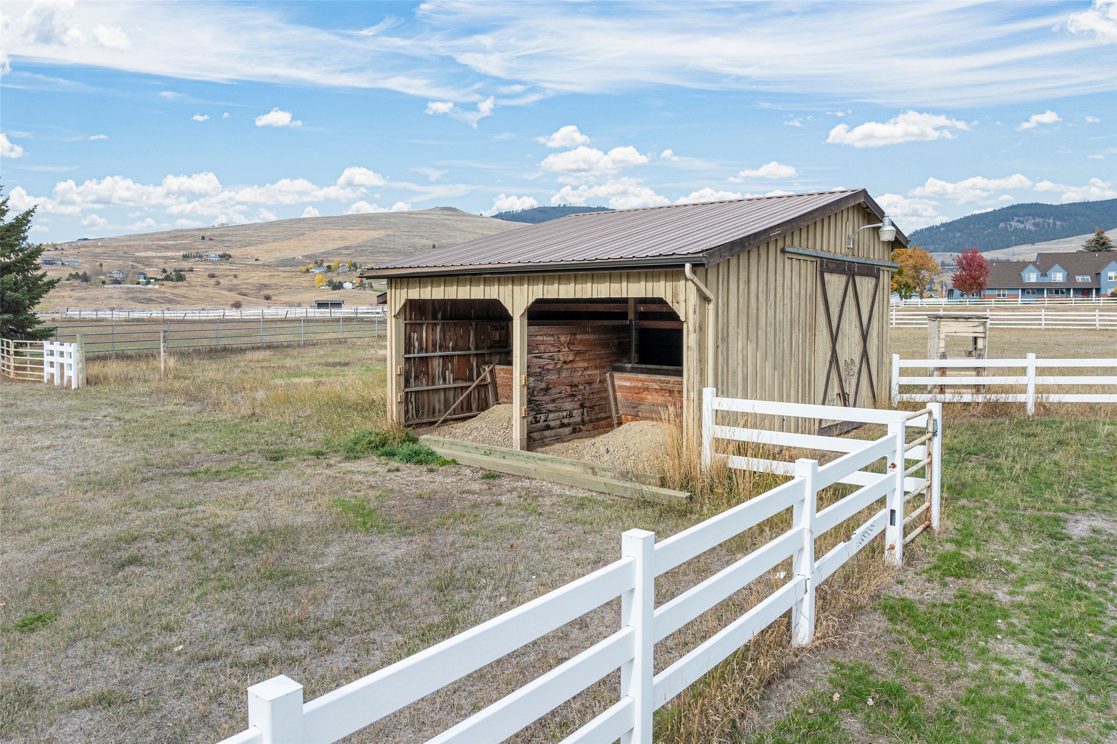 10745 US Hwy 93 N