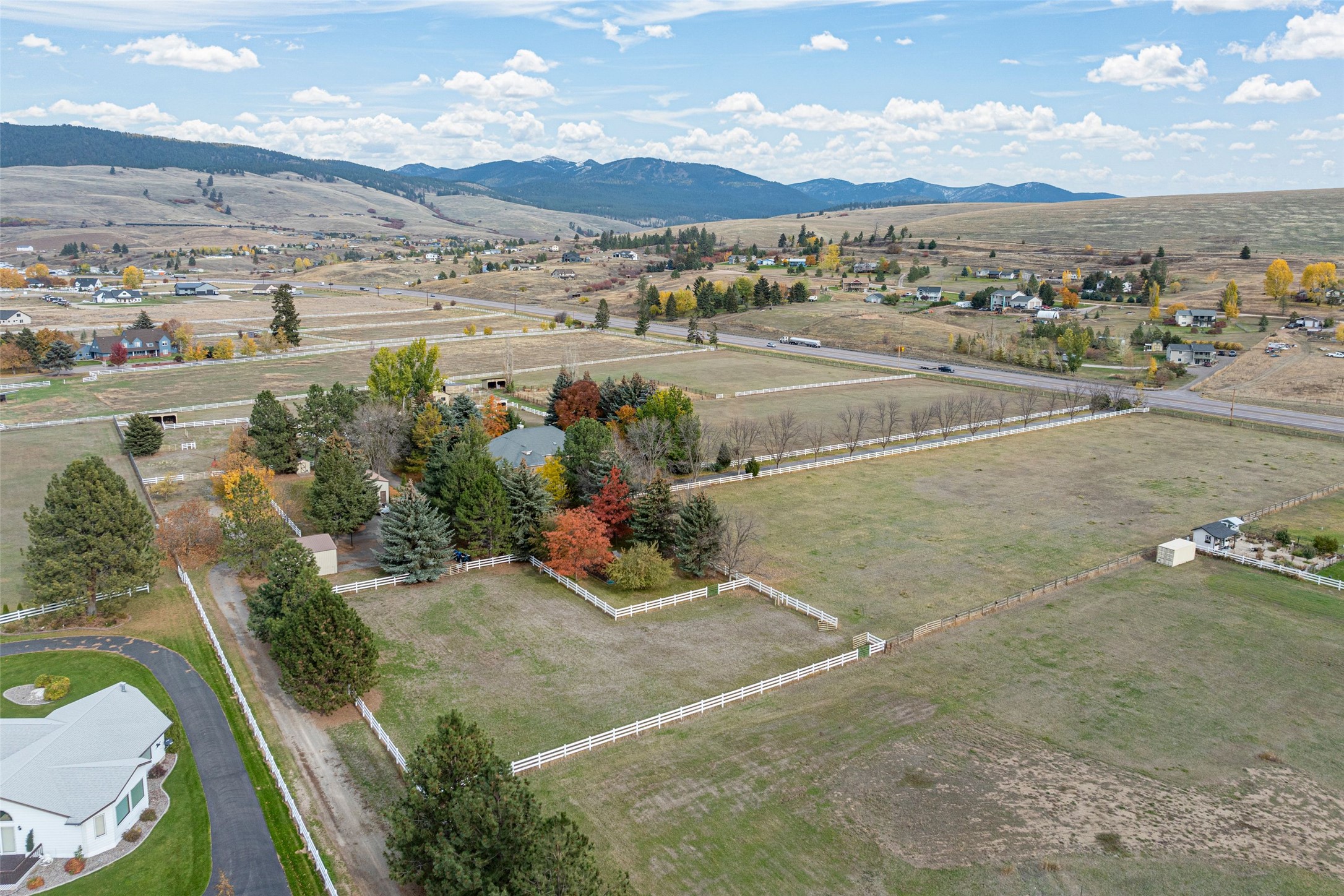 10745 US Hwy 93 N