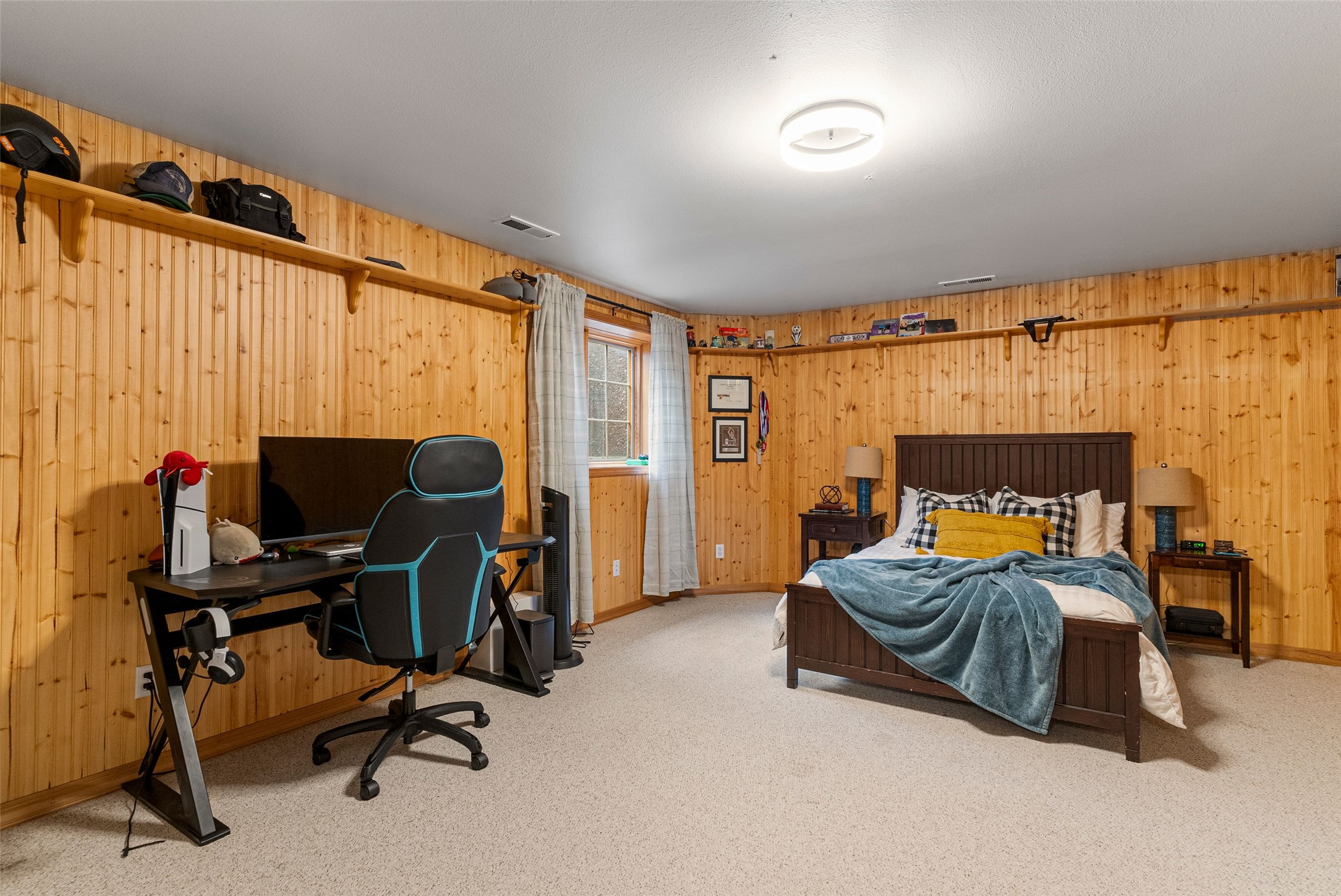10745 US Hwy 93 N