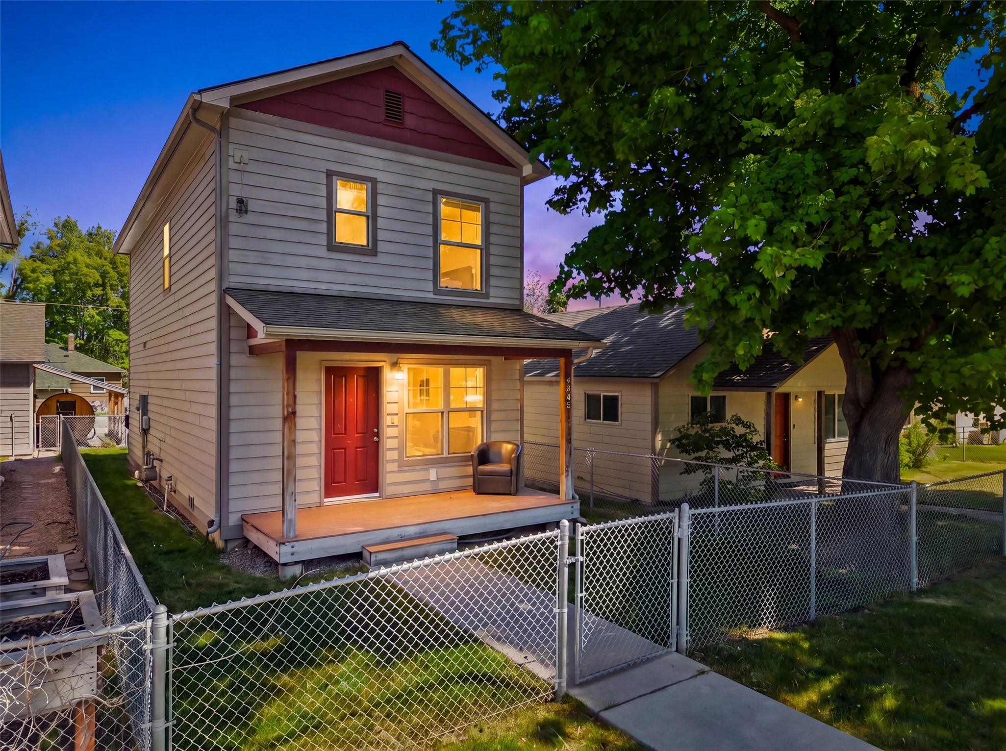 2406 Dixon Avenue