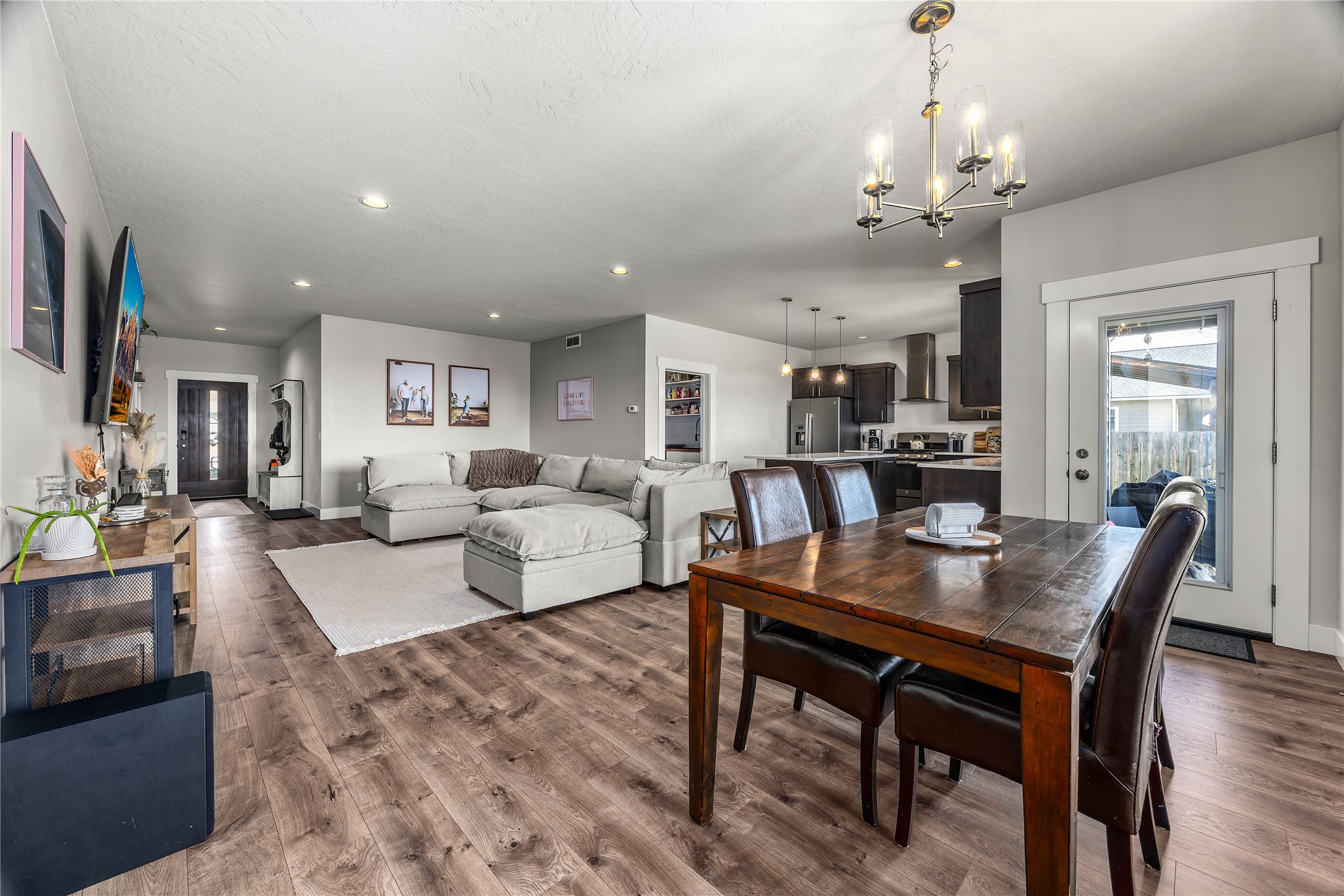 5333 Filly Lane