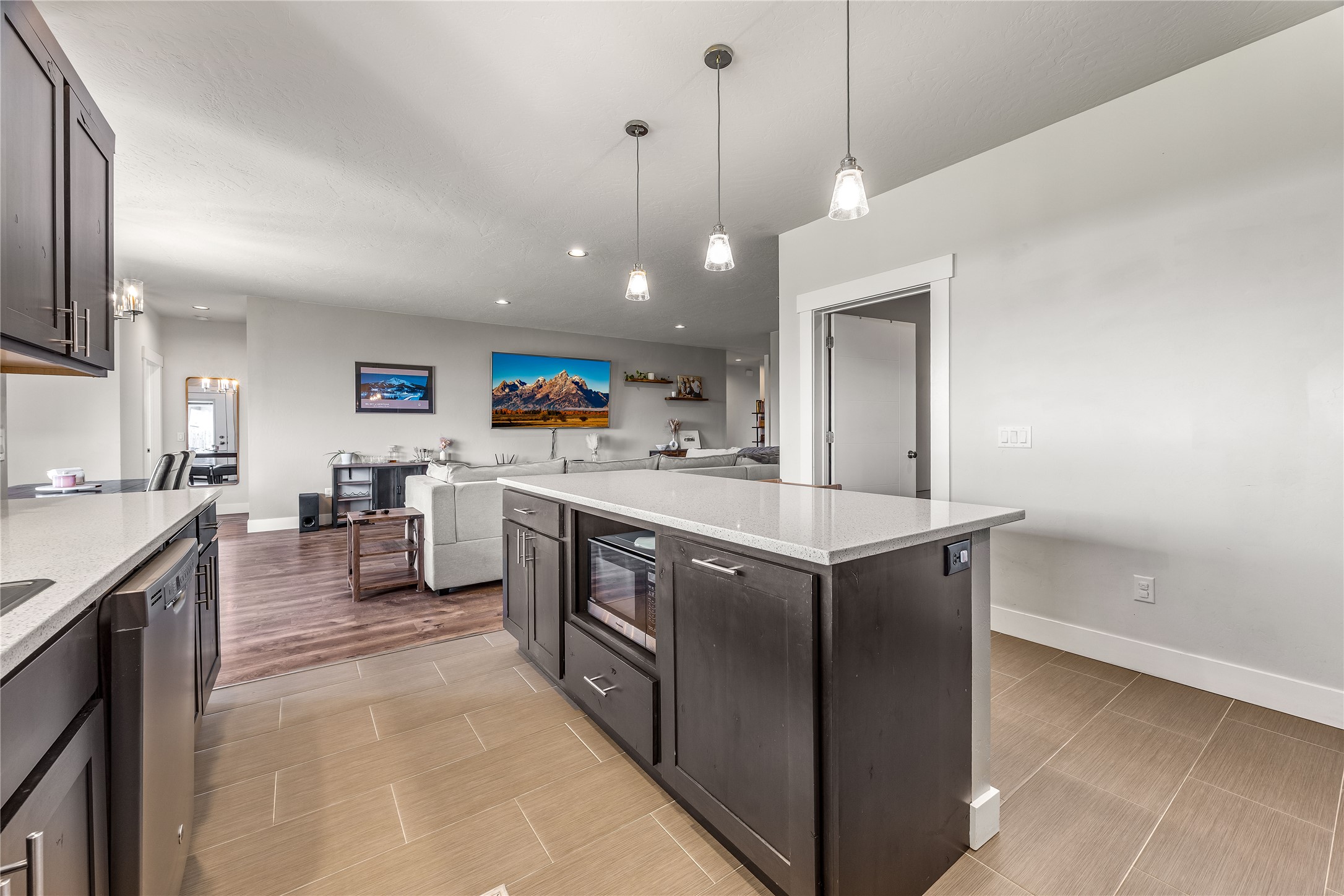 5333 Filly Lane
