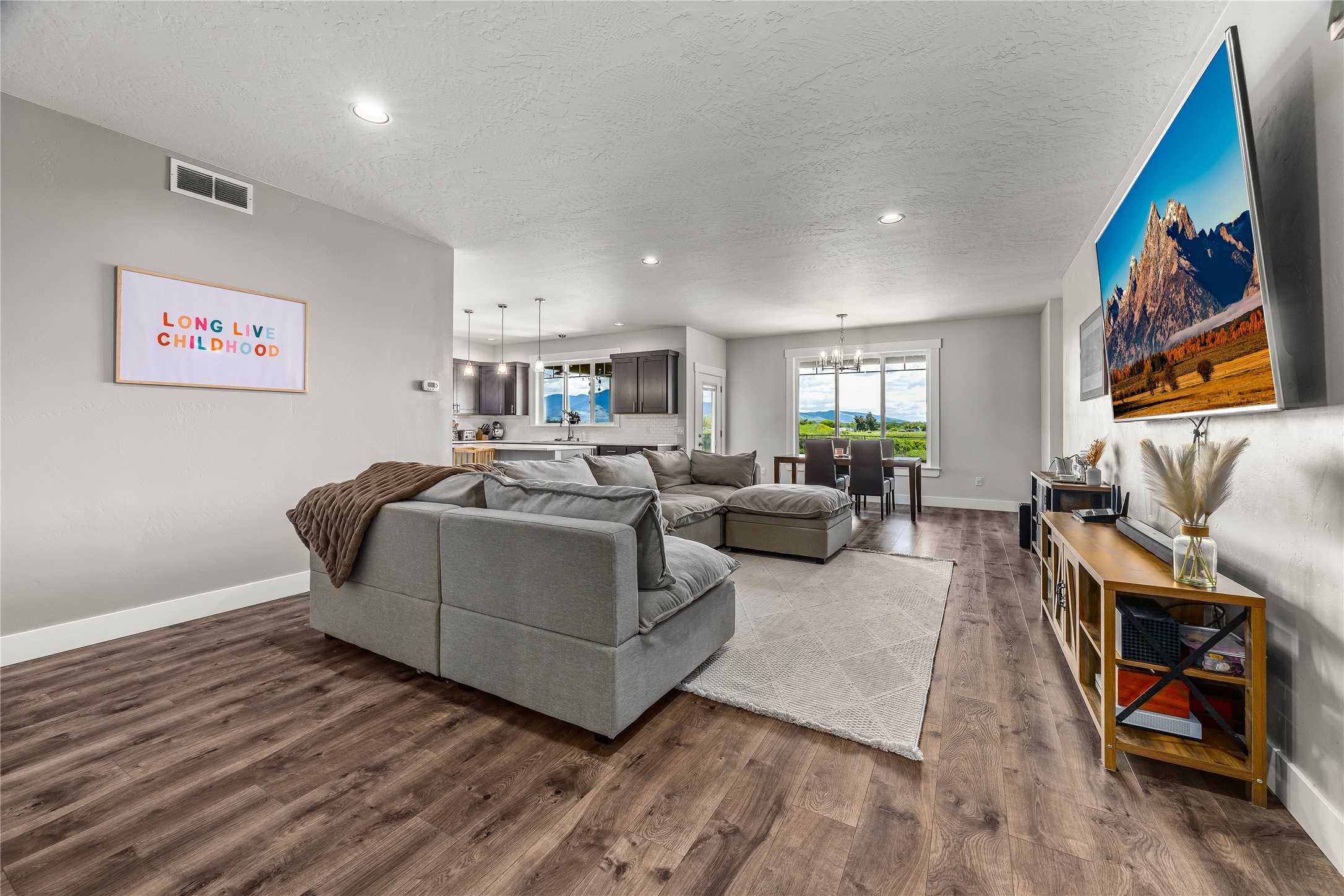 5333 Filly Lane