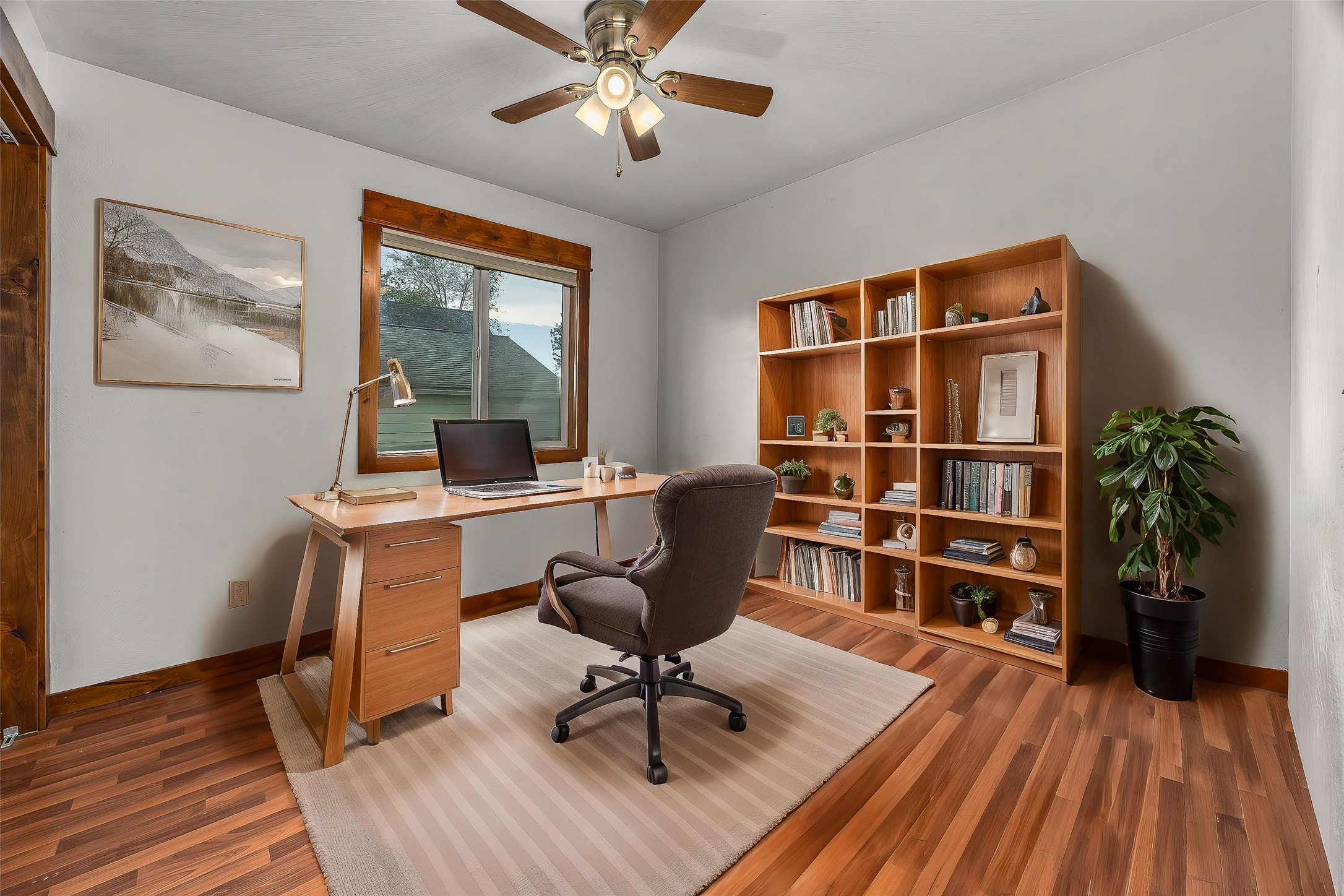 2103 S 14th Street W