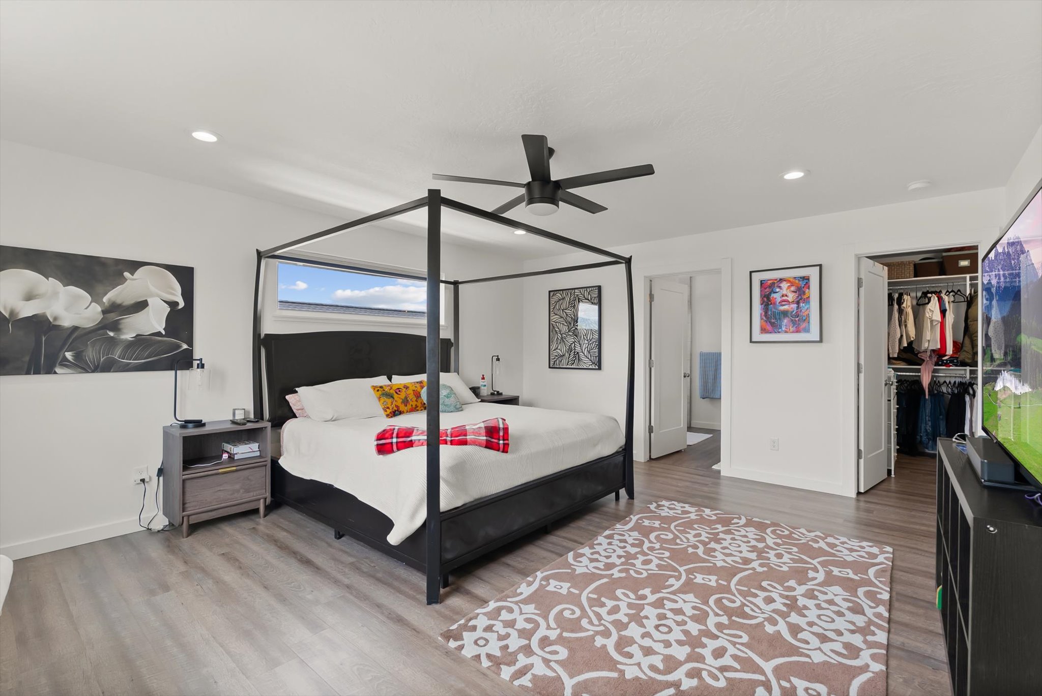 5711 Remuda Lane