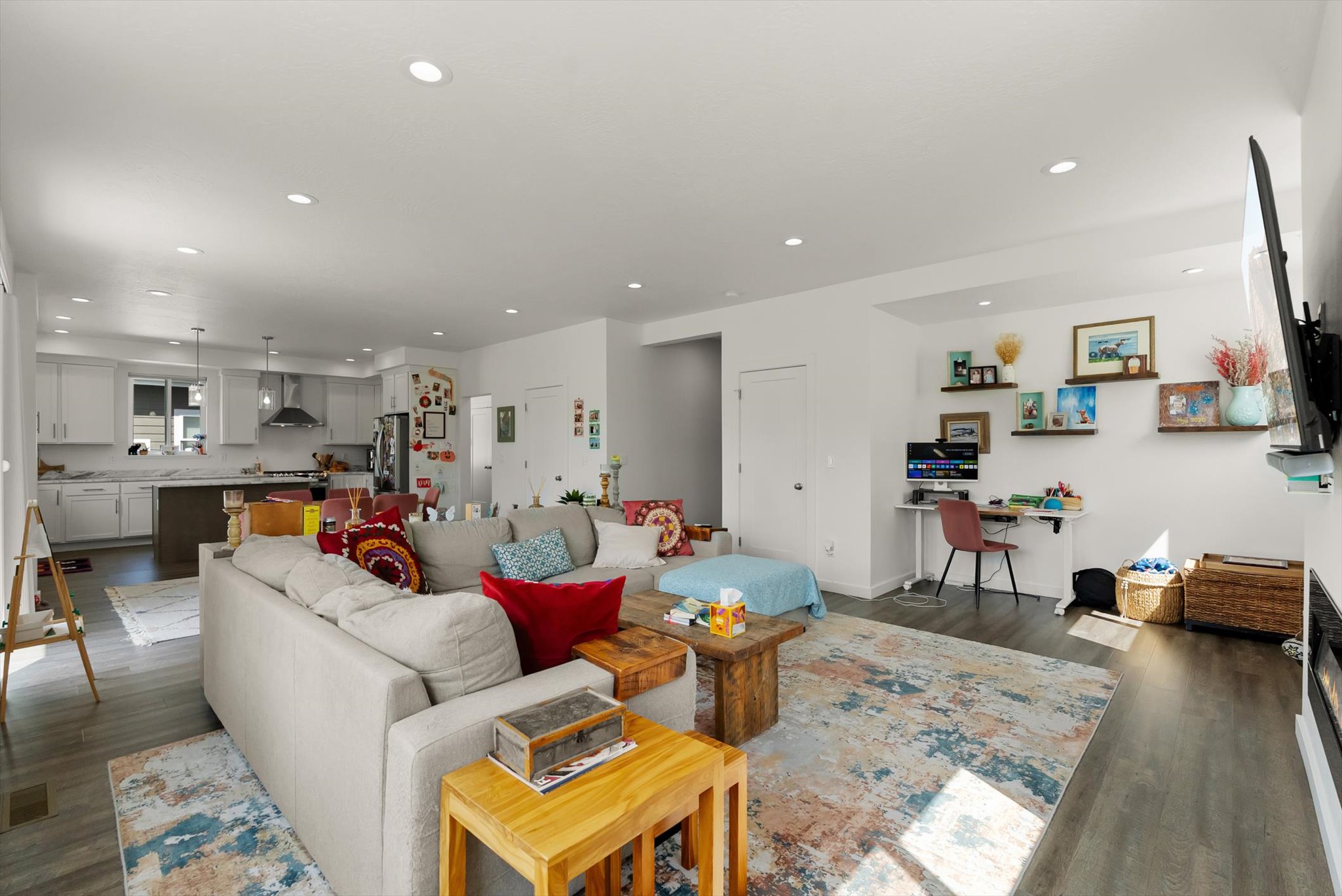 5711 Remuda Lane