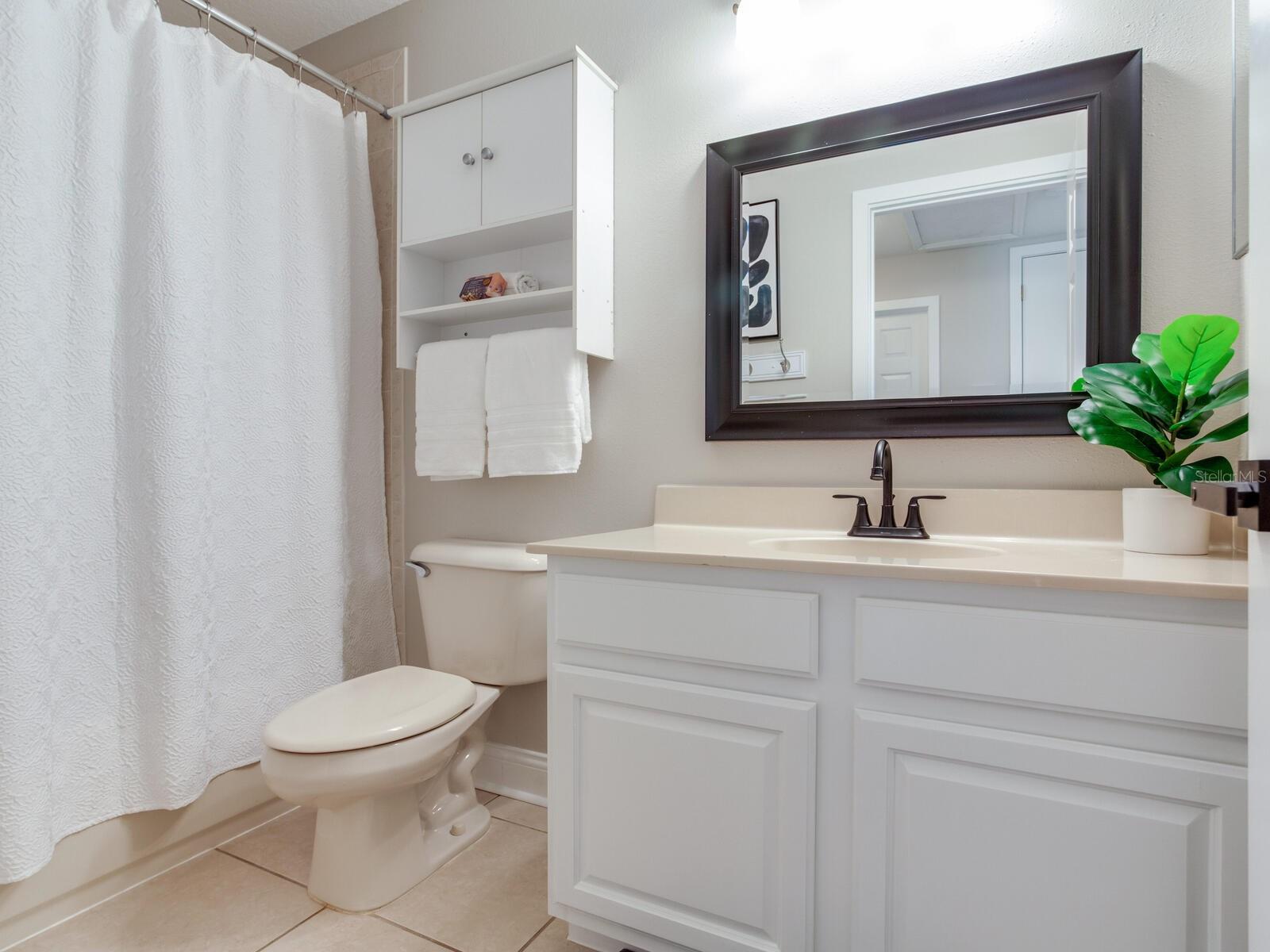 8922 GRAND BAYOU CT