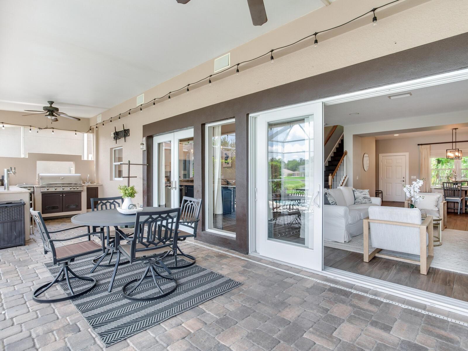 8922 GRAND BAYOU CT