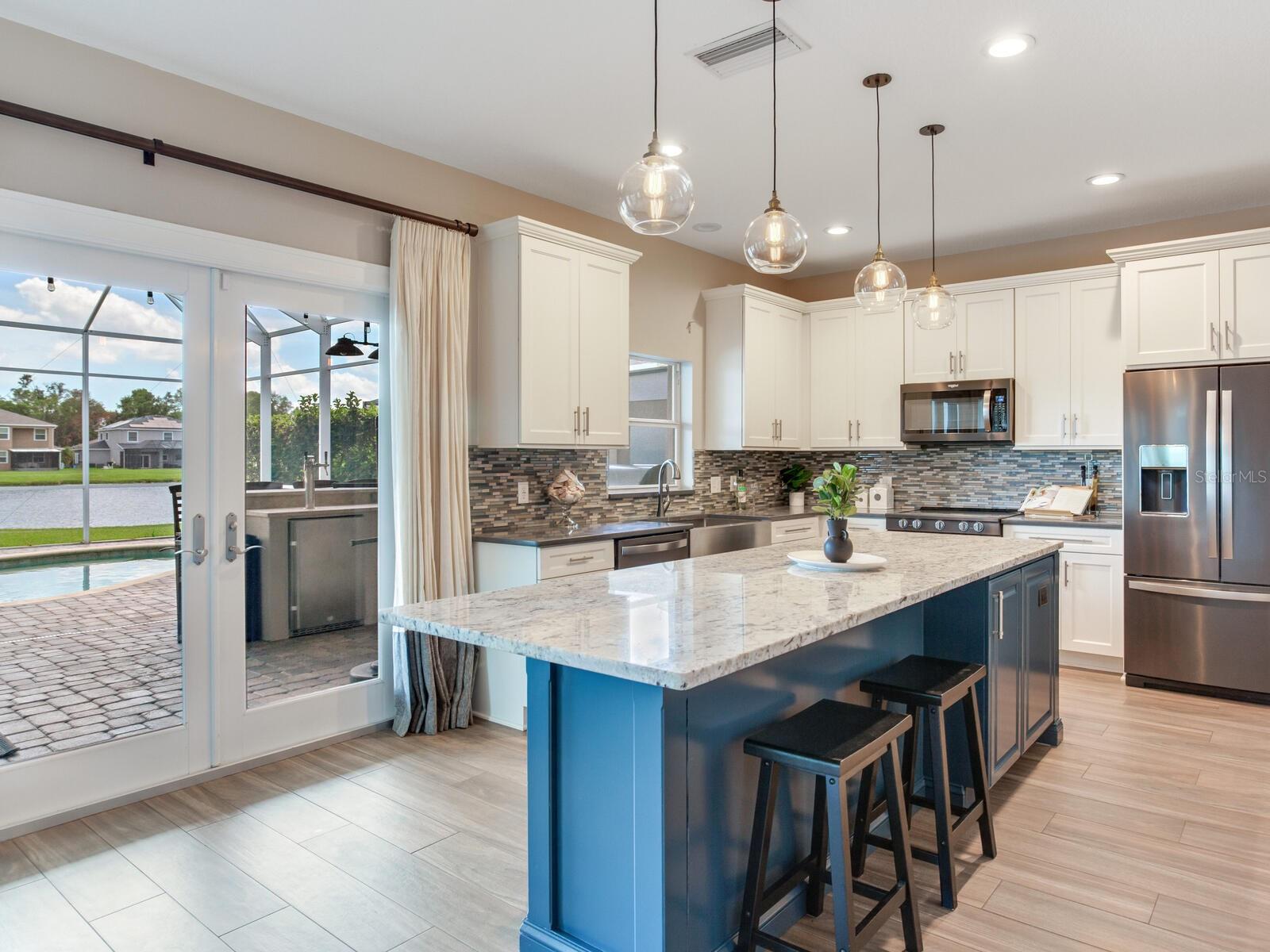 8922 GRAND BAYOU CT