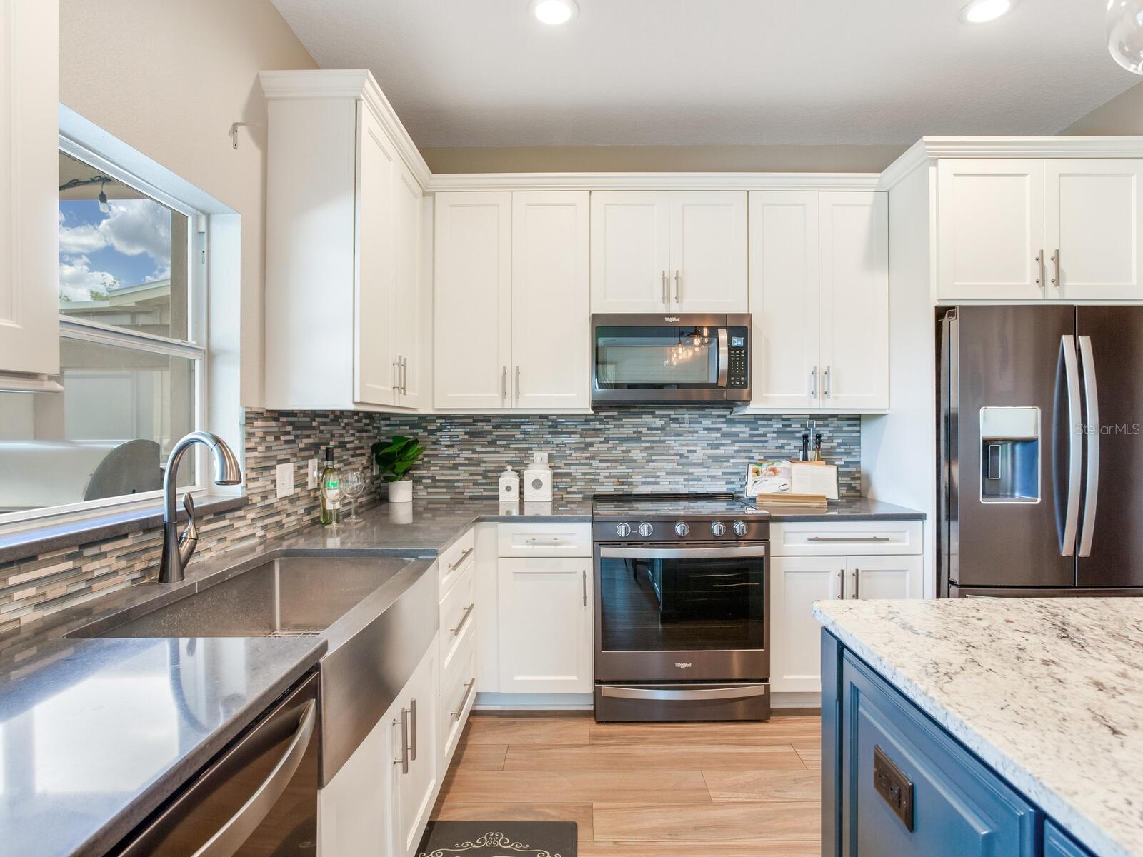 8922 GRAND BAYOU CT