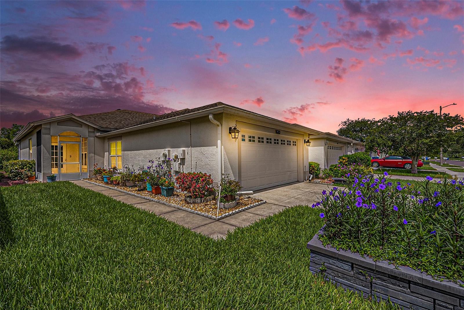 1914 SASSAFRAS DR