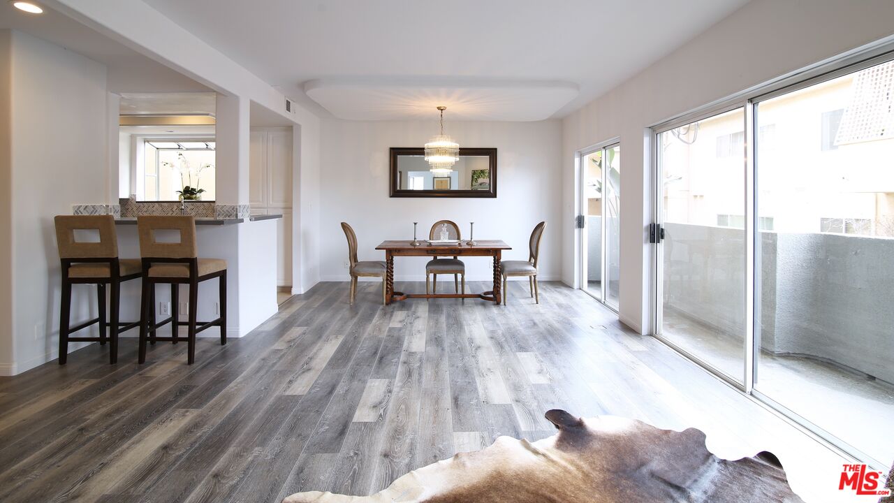 1811 MANNING AVE Unit: 202