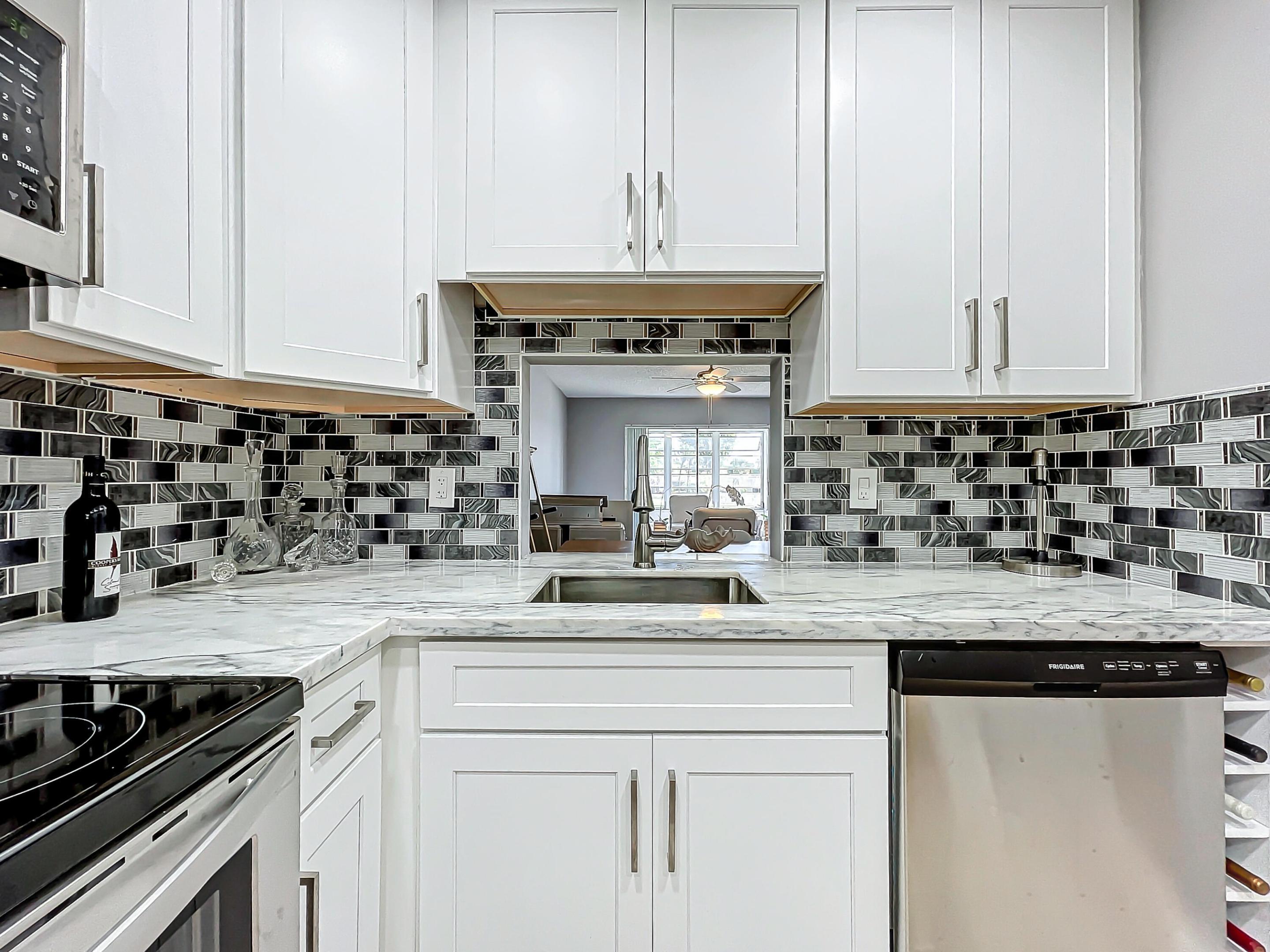 133 Lake Evelyn Drive