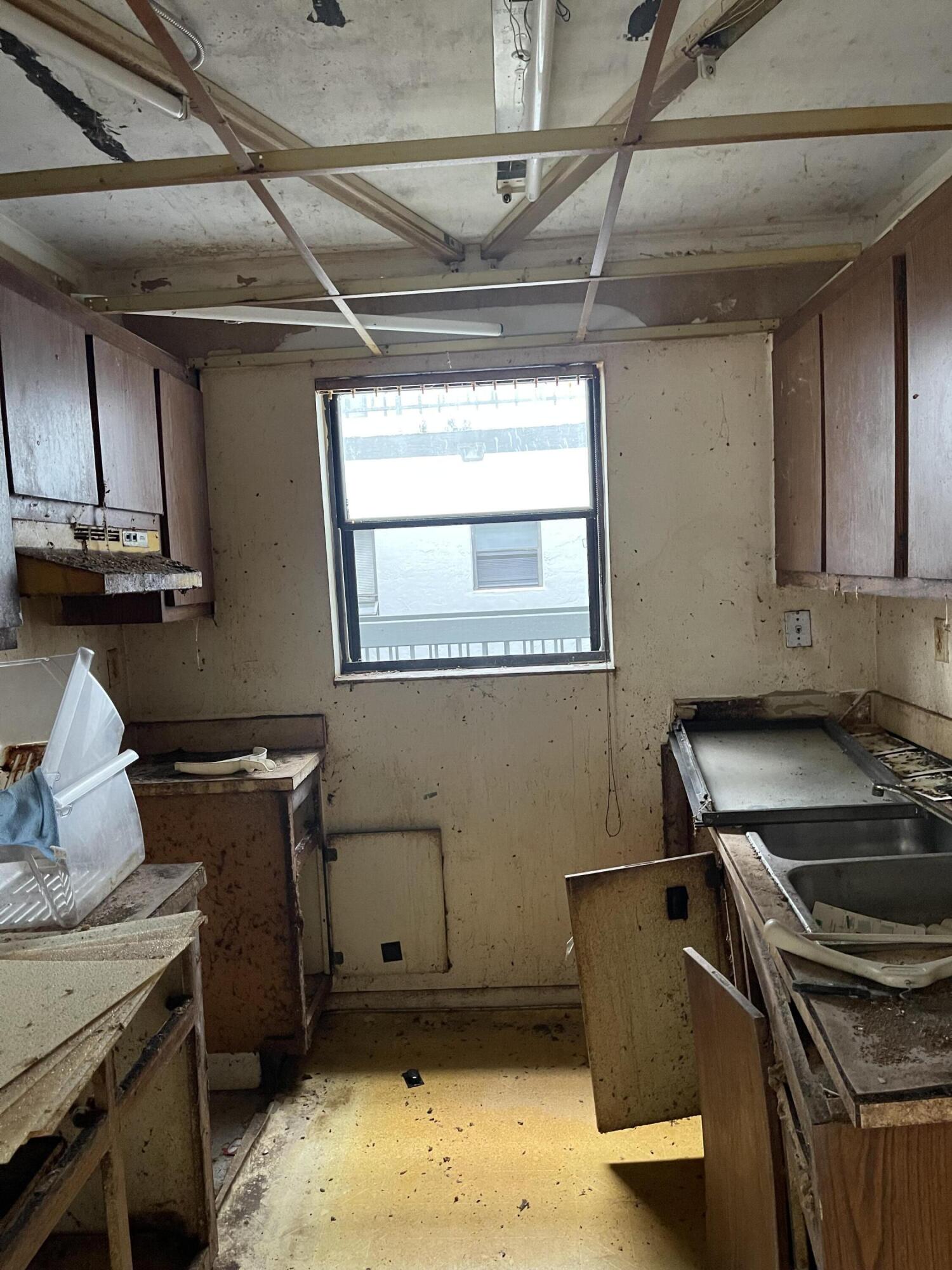 1850 N Congress Avenue Unit: 202