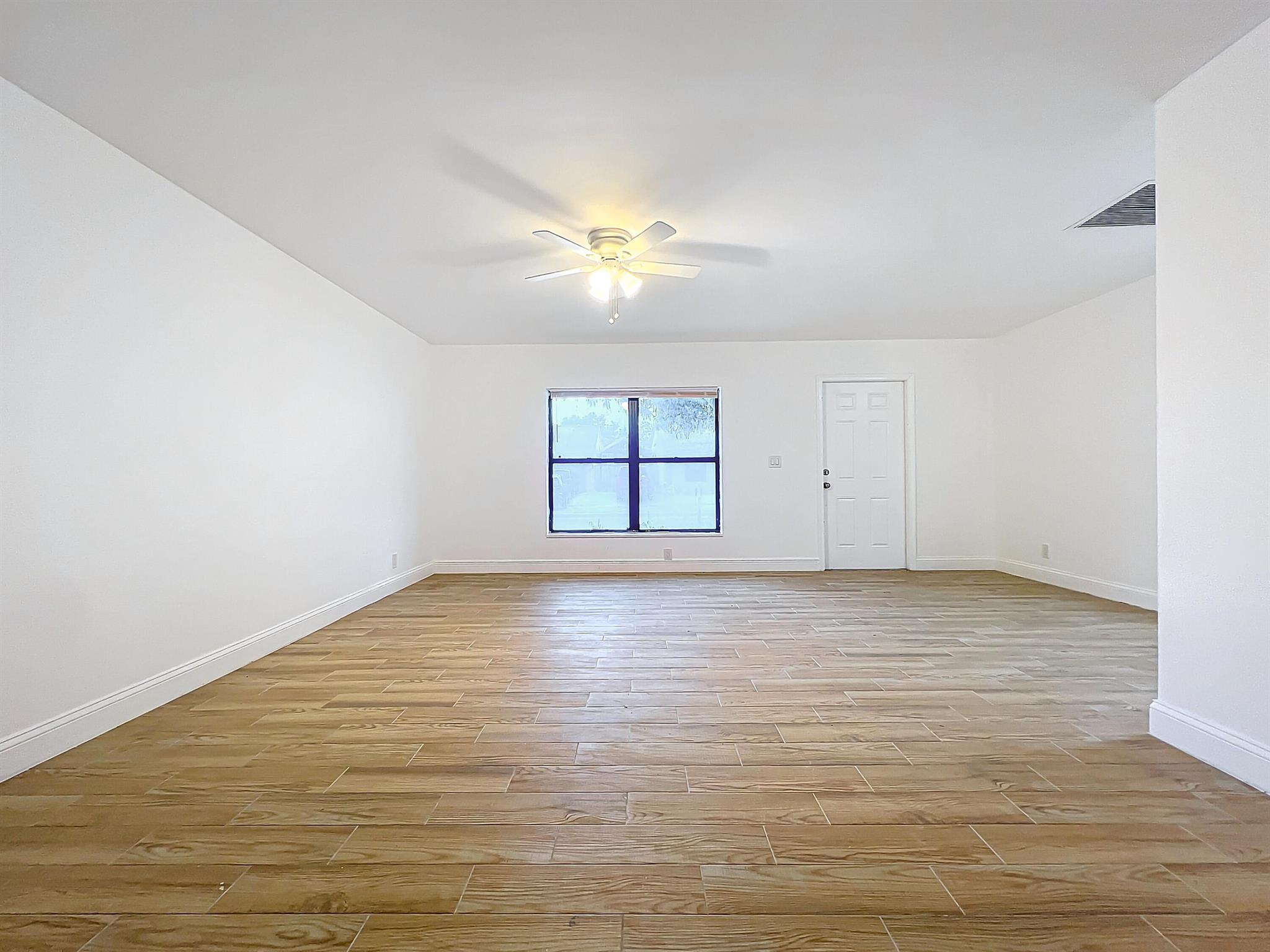 5763 Ellis Hollow Road E