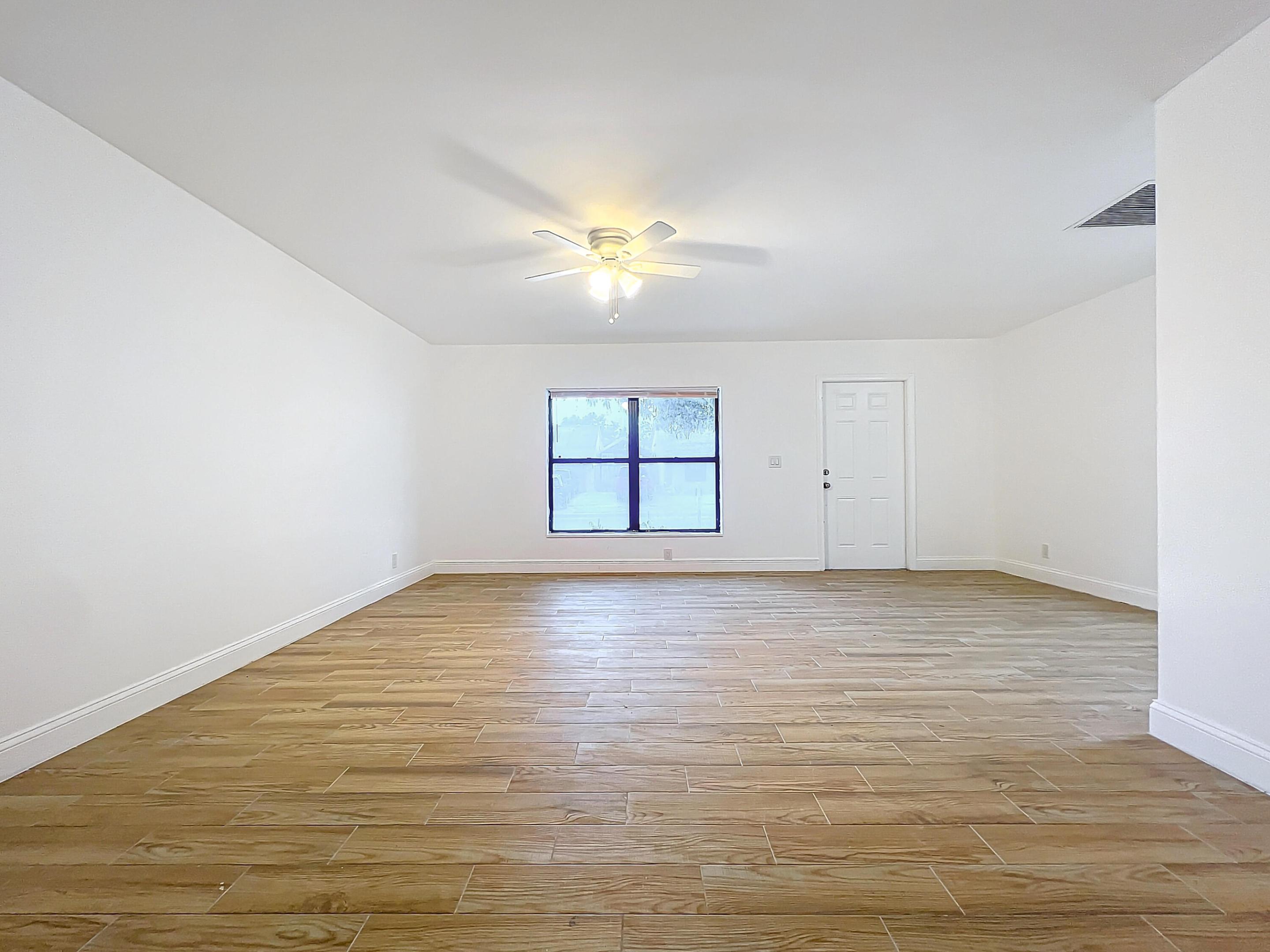 5763 Ellis Hollow Road E