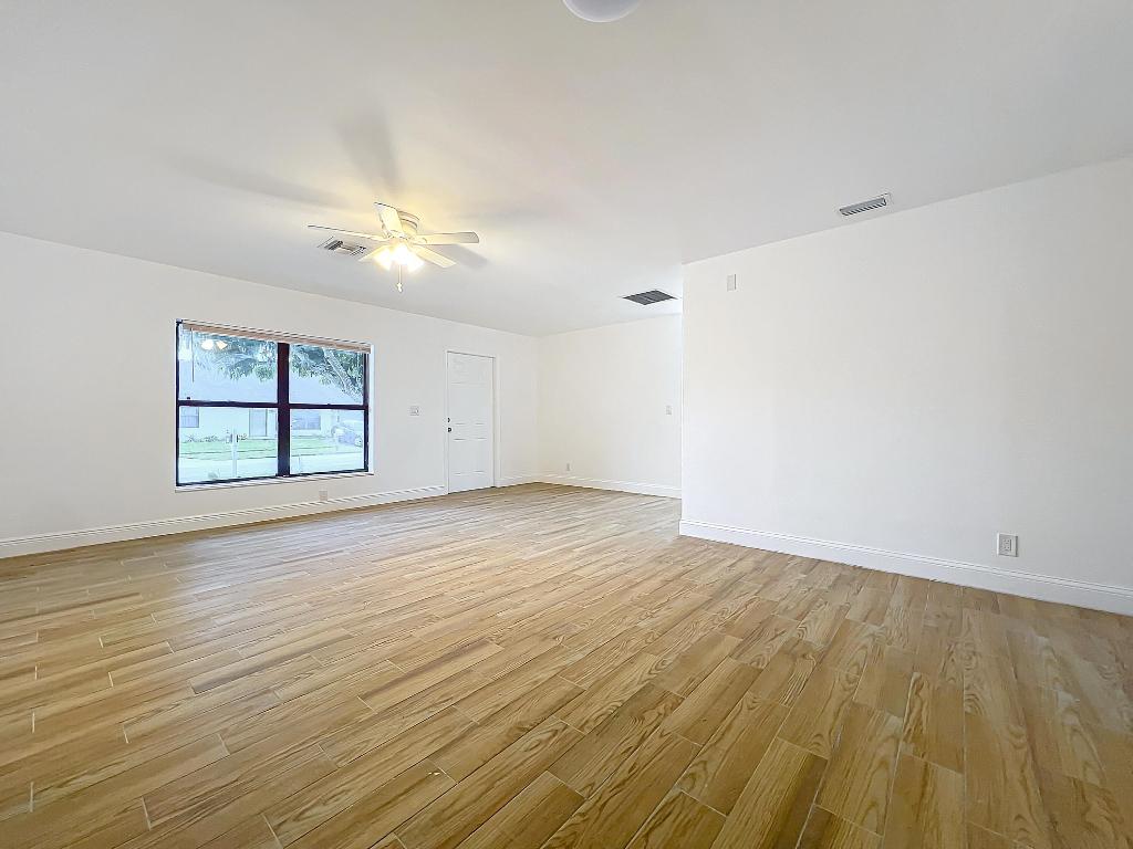 5763 Ellis Hollow Road E