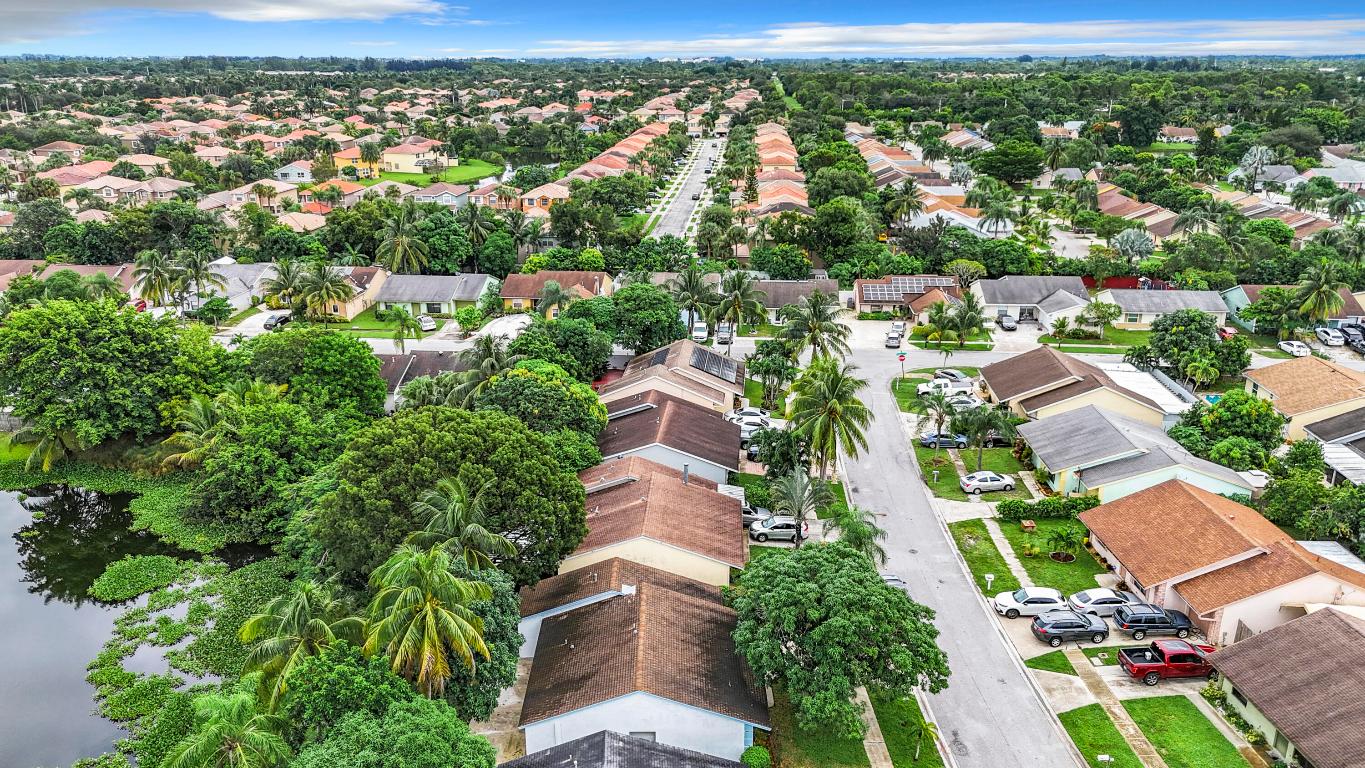 5763 Ellis Hollow Road E