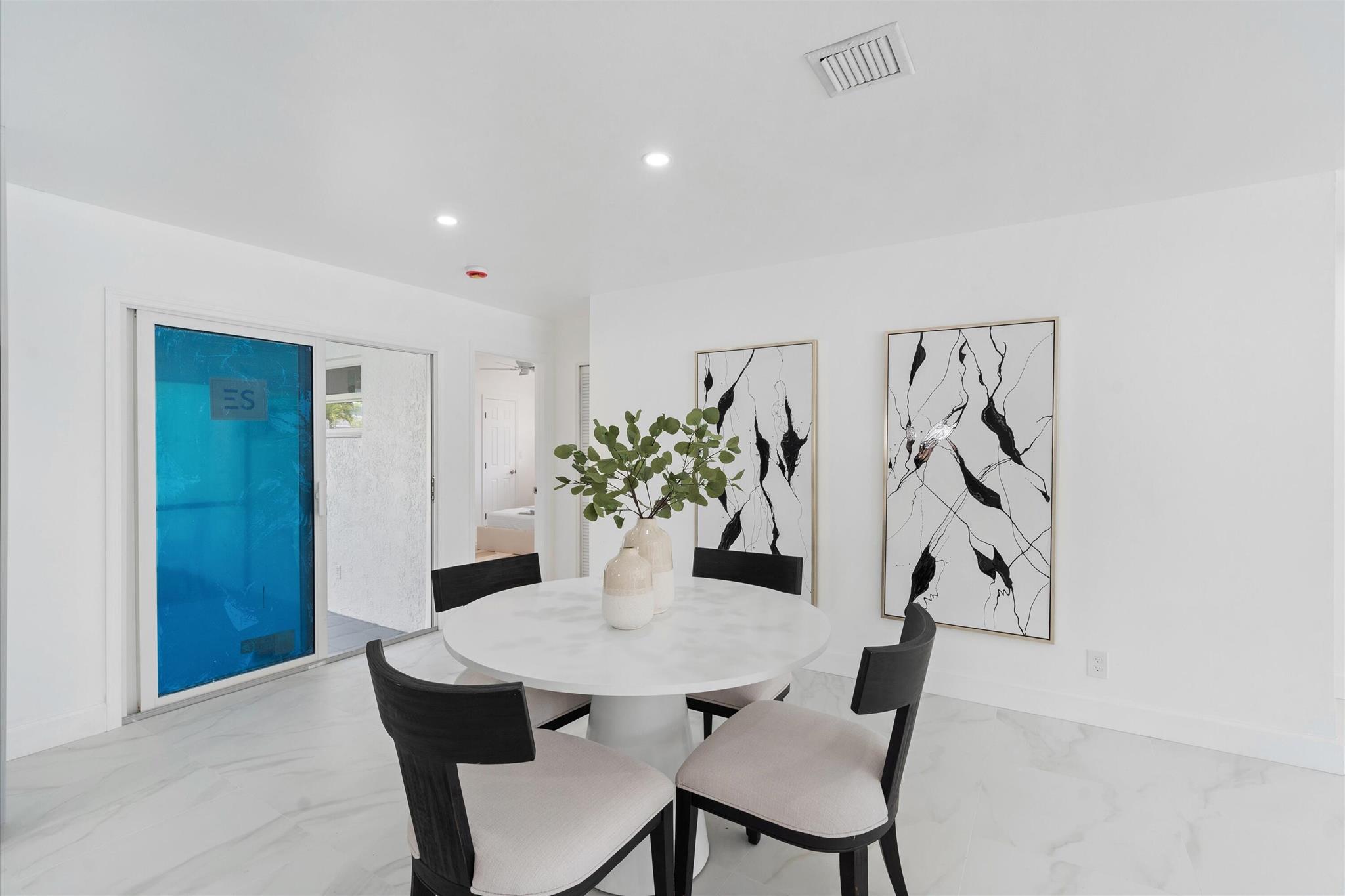 635 Kingbird Circle