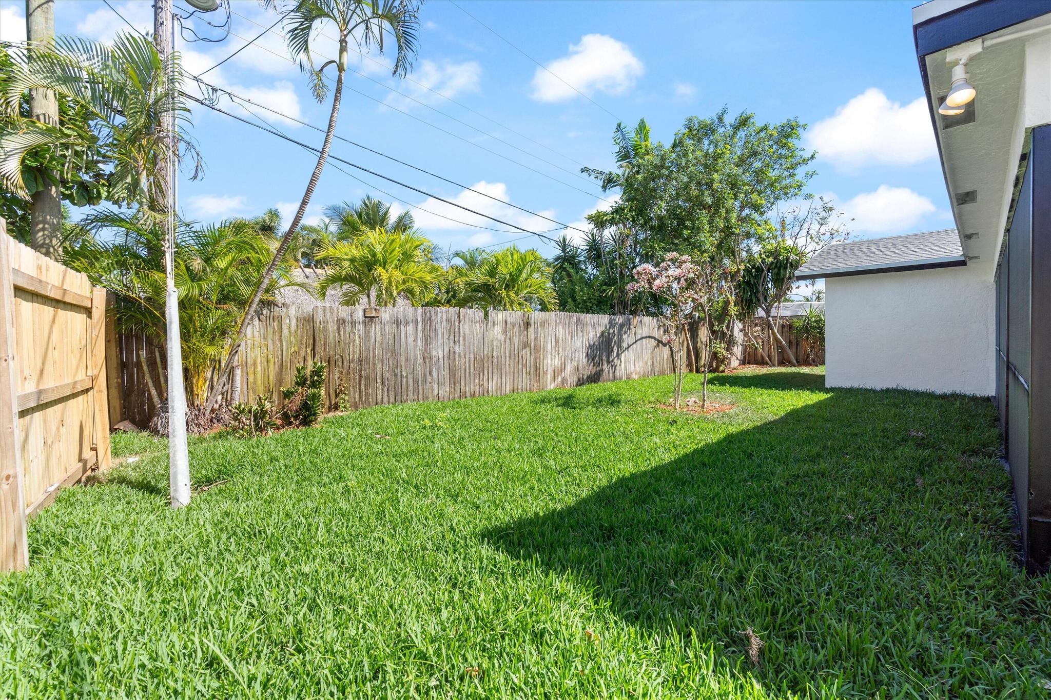 635 Kingbird Circle