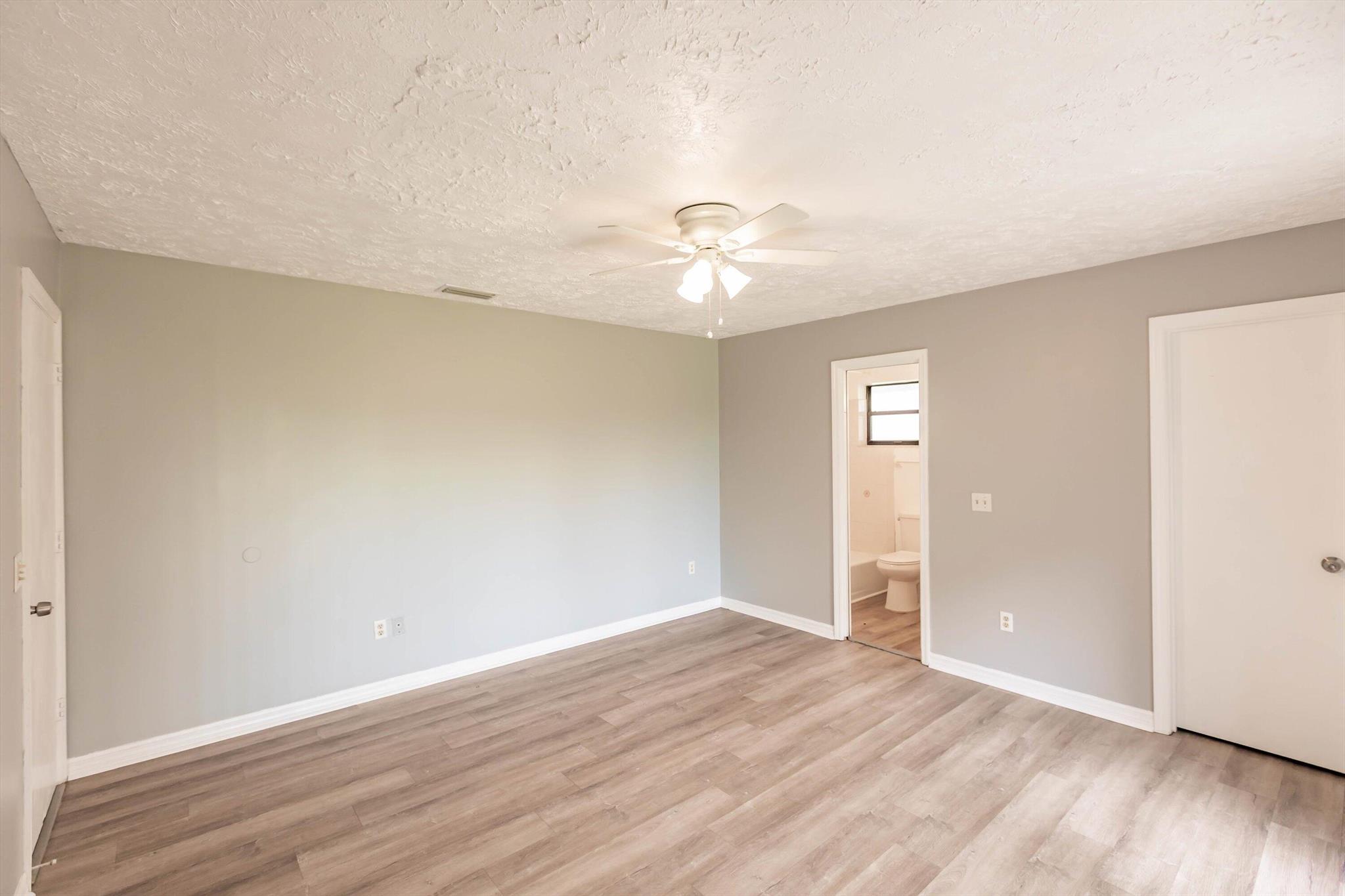 785 NW Archer Avenue